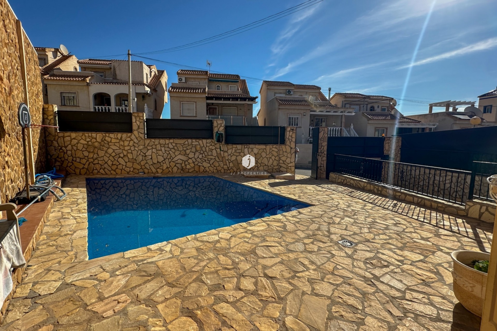 Resale - Chalet -
San Miguel de Salinas - Inland