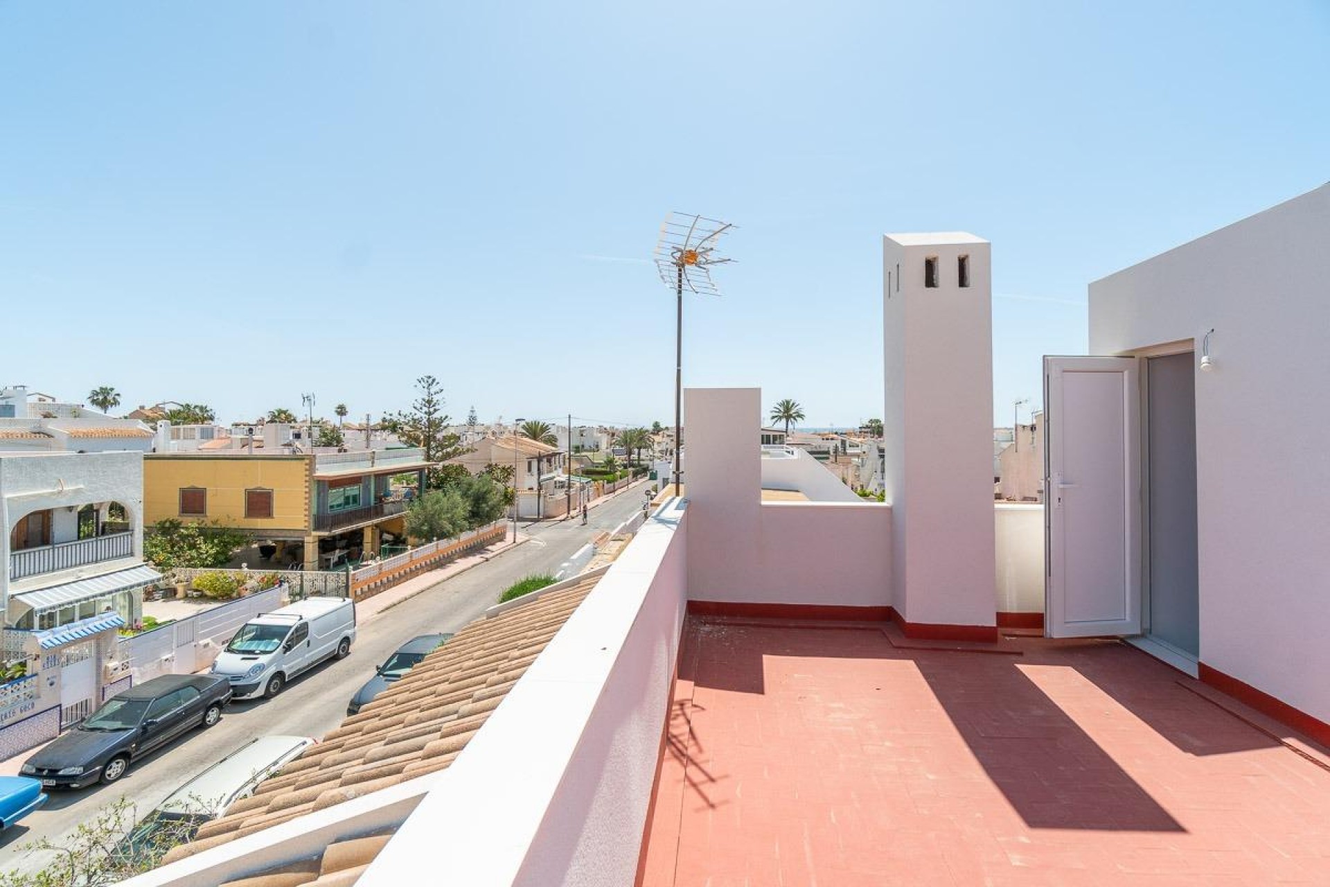 Resale - Chalet -
Torrevieja - Aguas Nuevas 1