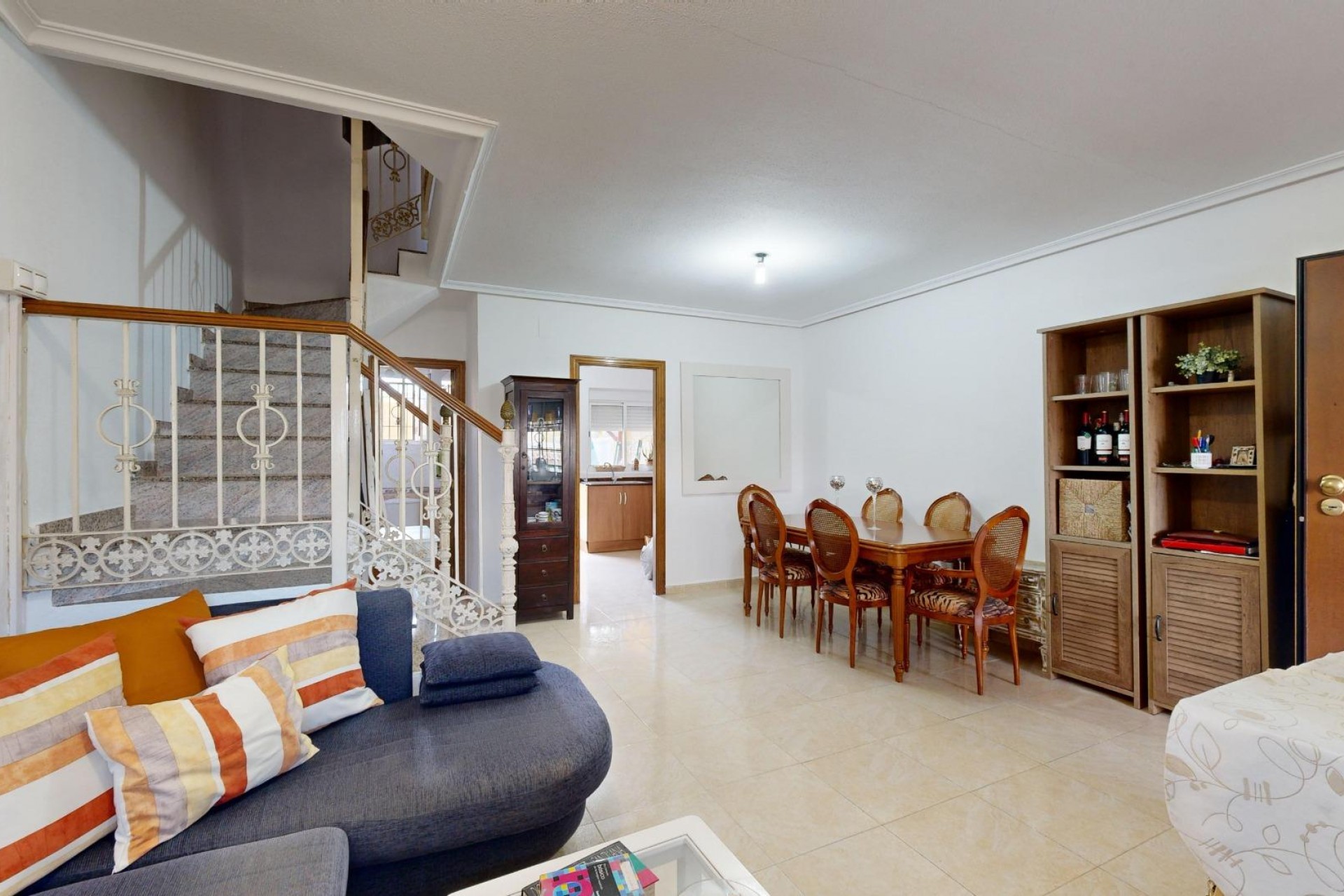 Resale - Chalet -
Torrevieja - Aguas Nuevas 1