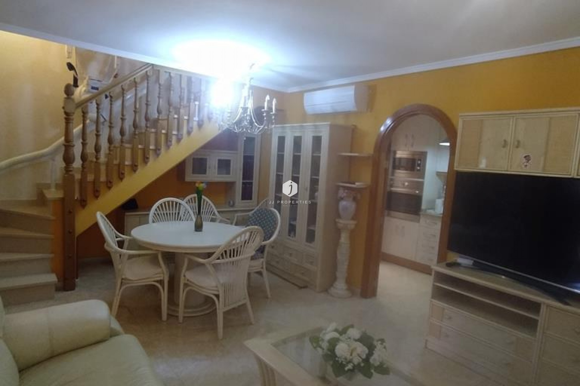 Resale - Chalet -
Torrevieja - AGUAS NUEVAS 25
