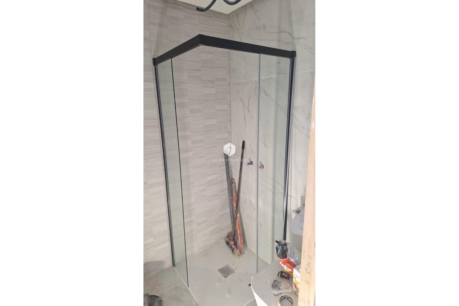 Resale - Chalet -
Torrevieja - aguas nuevas