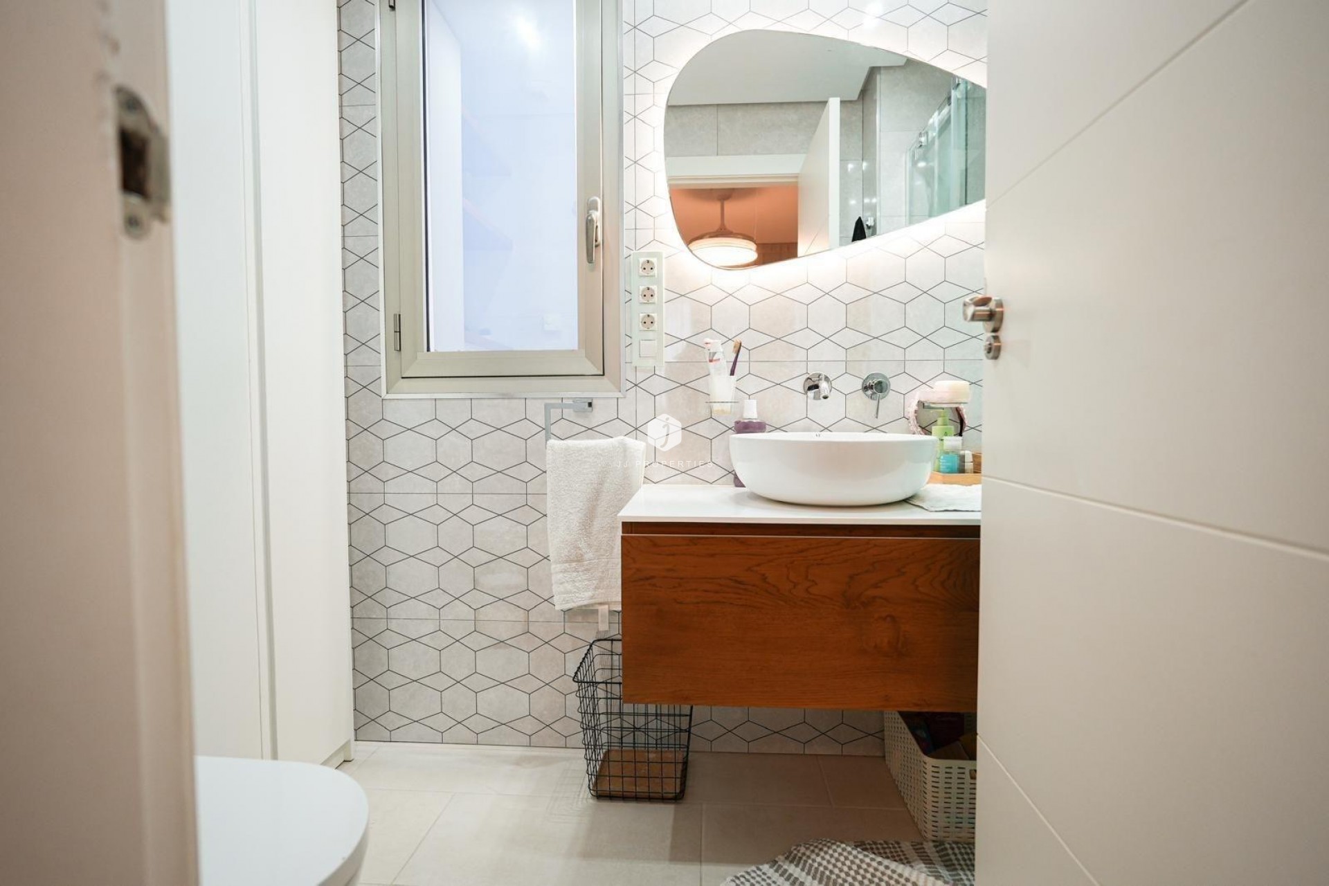 Resale - Chalet -
Torrevieja - aguas nuevas