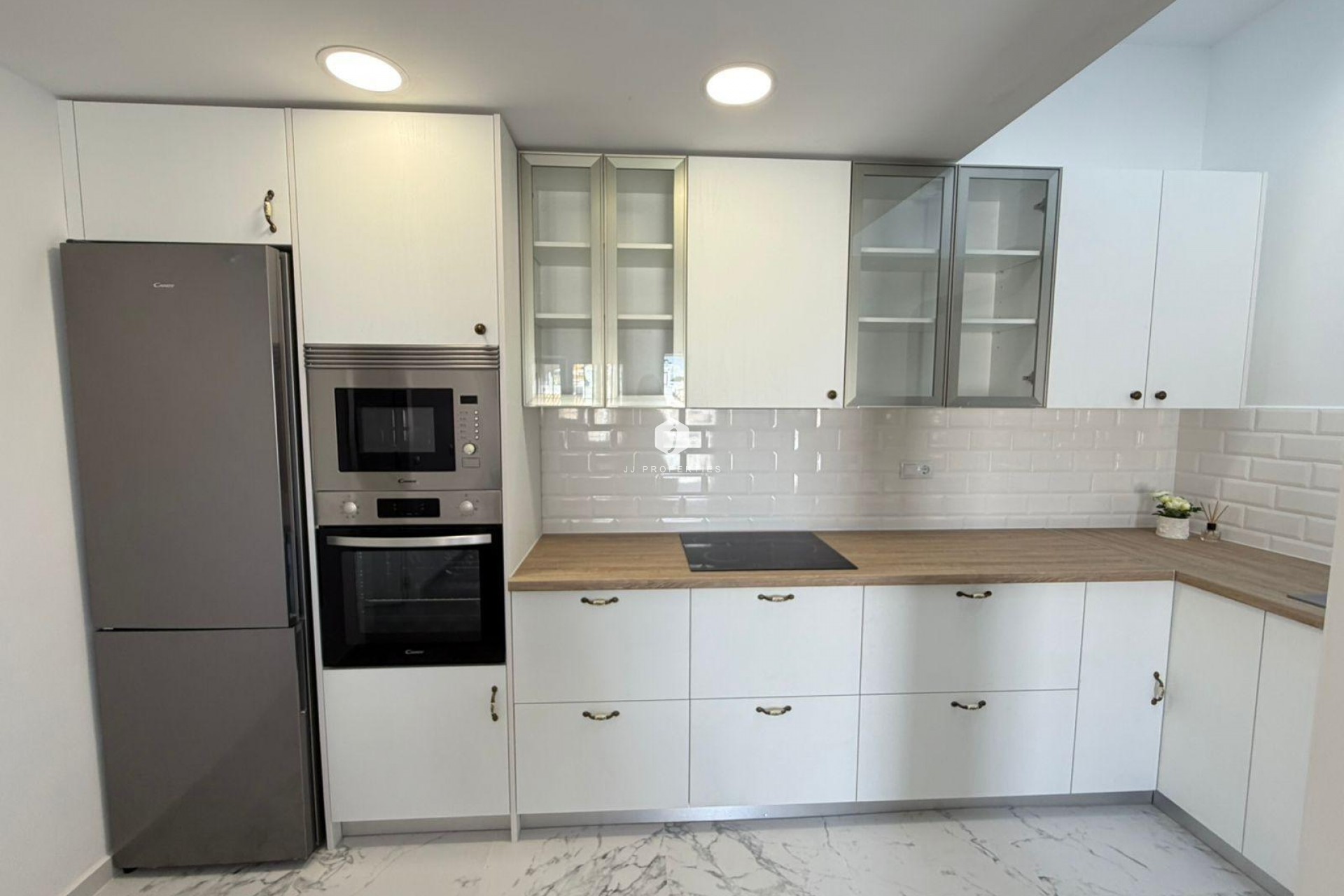 Resale - Chalet -
Torrevieja - Cabo cervera