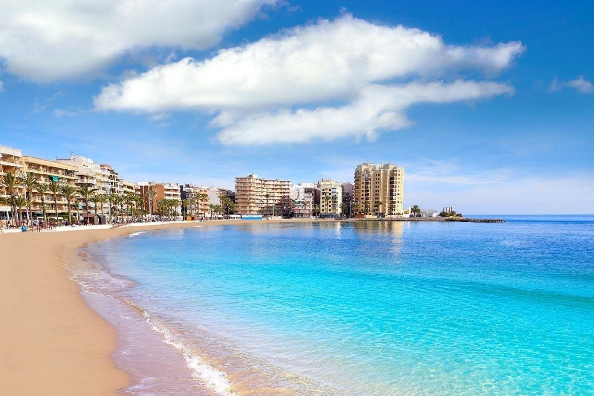 Resale - Chalet -
Torrevieja - Cabo cervera