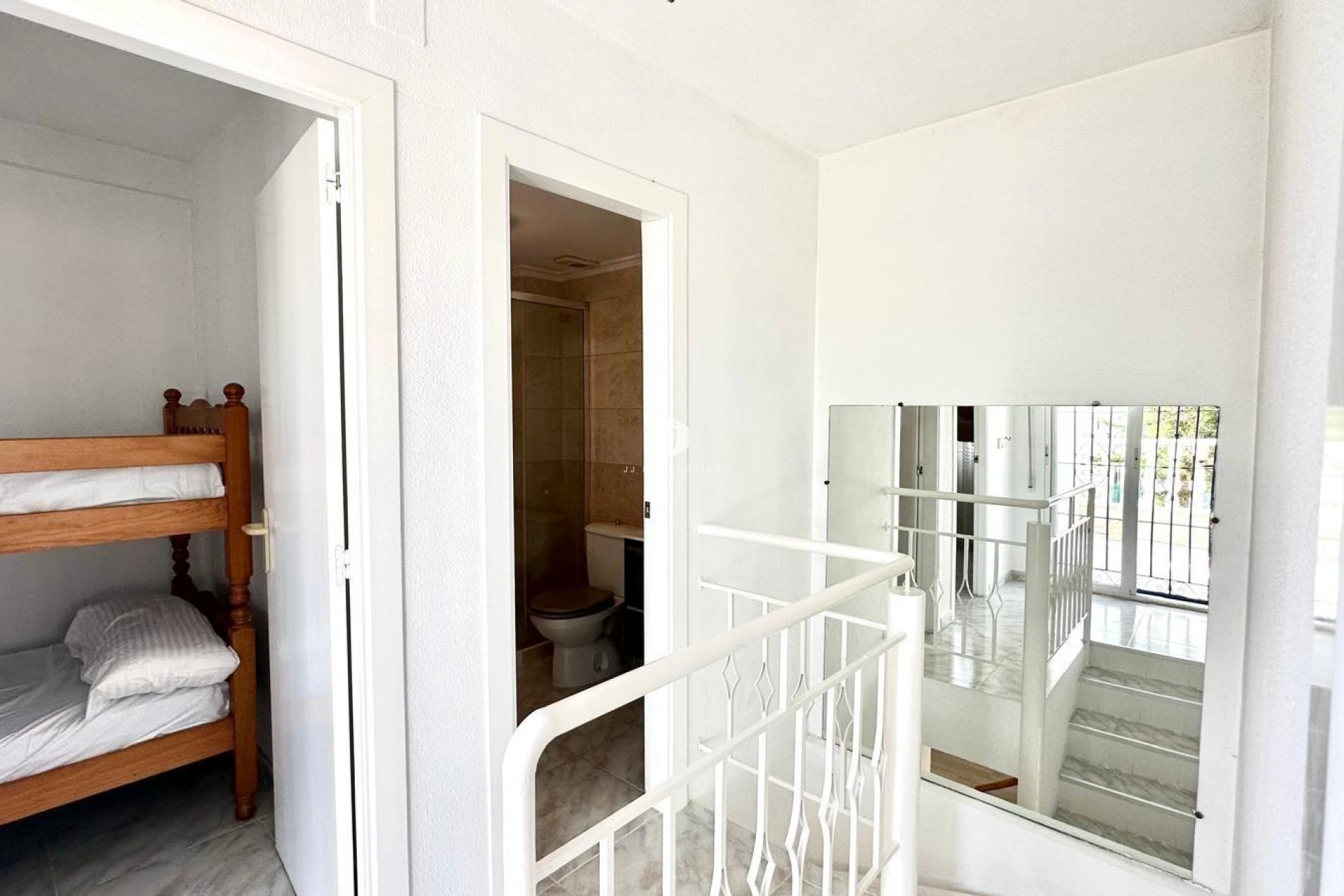 Resale - Chalet -
Torrevieja - Carrefour