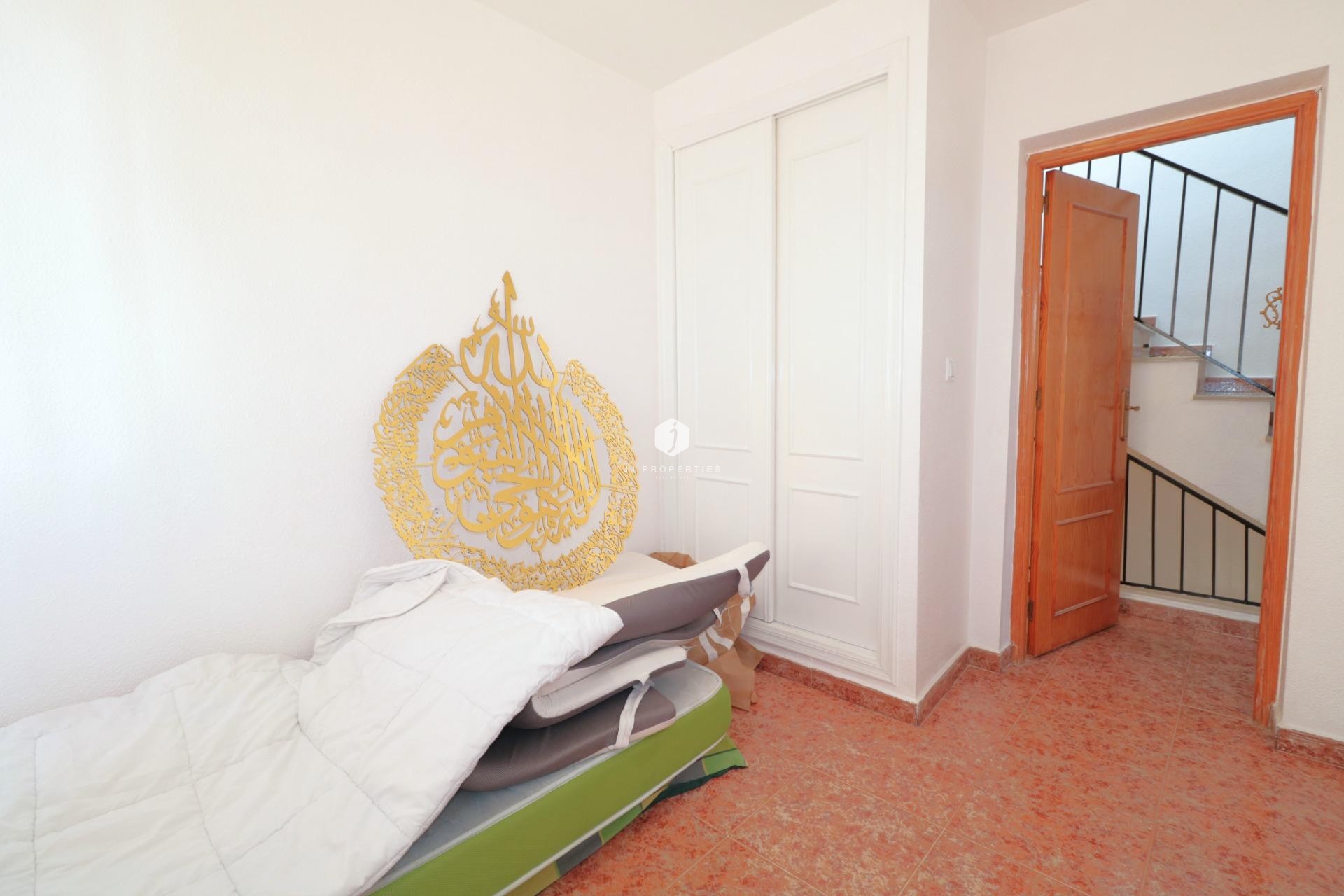 Resale - Chalet -
Torrevieja - Carrefour