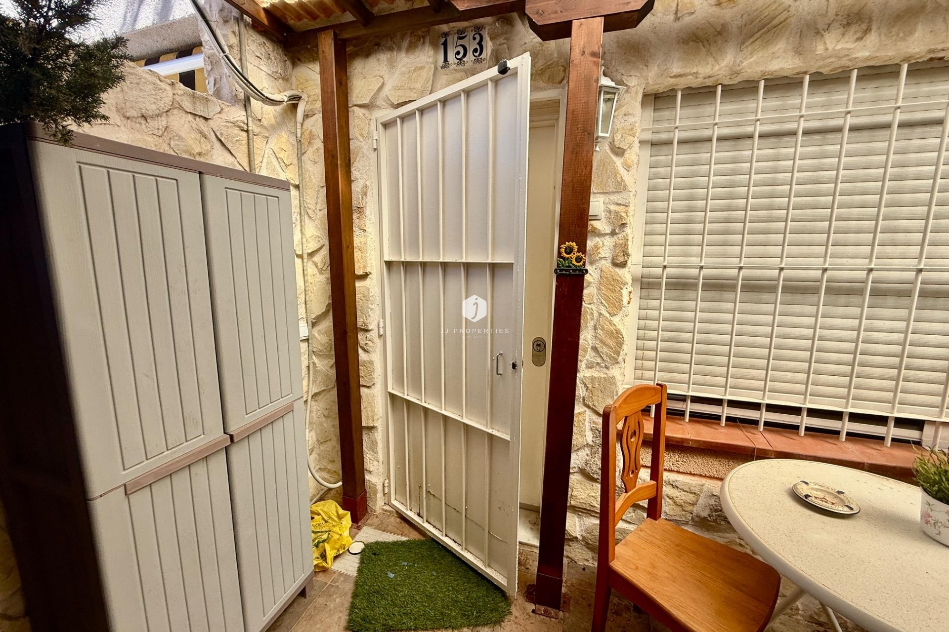 Resale - Chalet -
Torrevieja - Carrefour