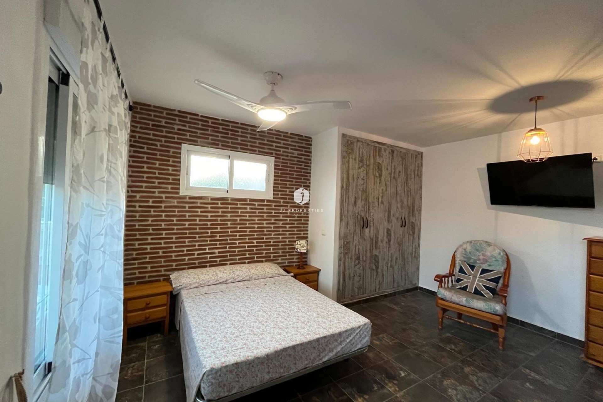 Resale - Chalet -
Torrevieja - Carrefour