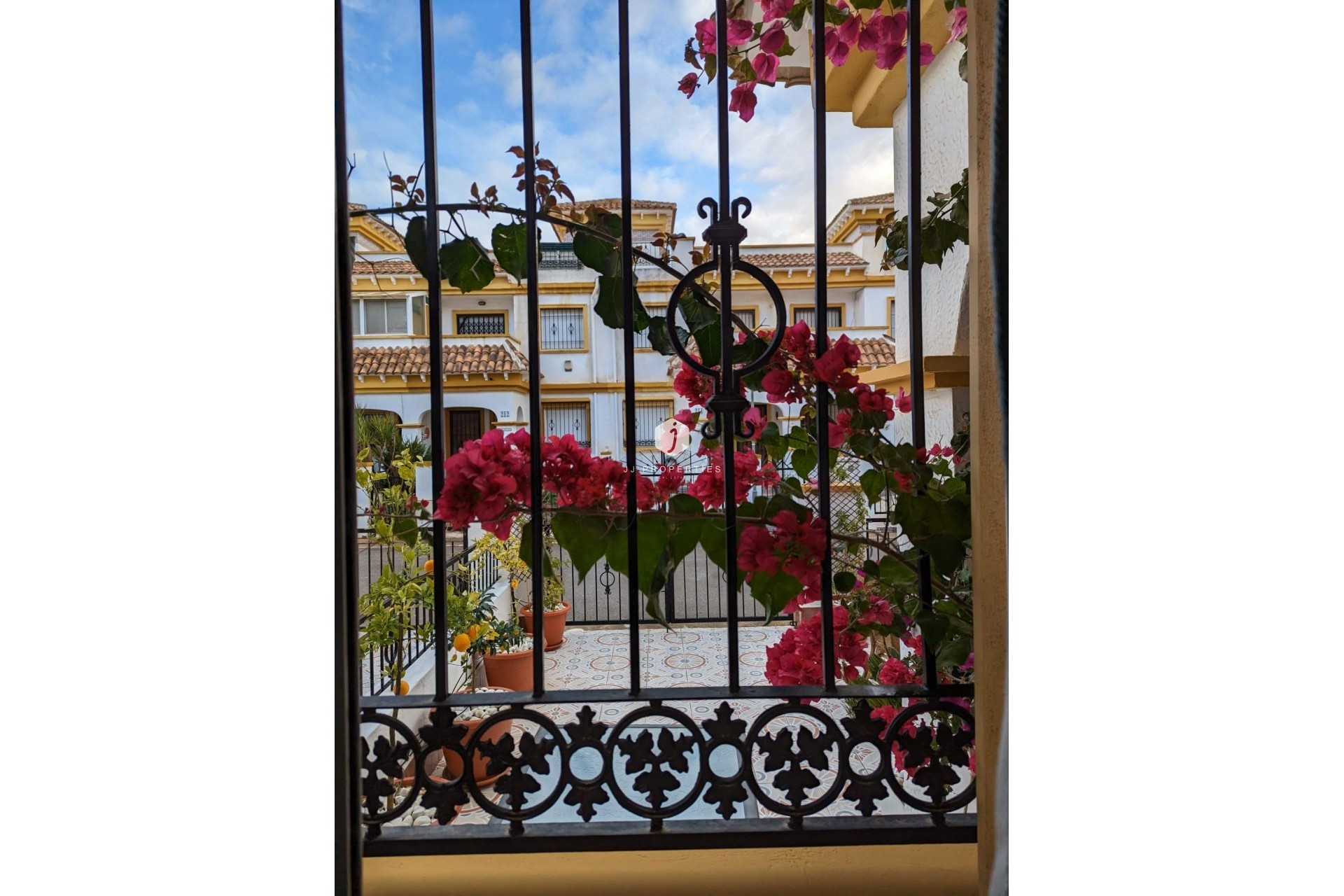 Resale - Chalet -
Torrevieja - Carrefour