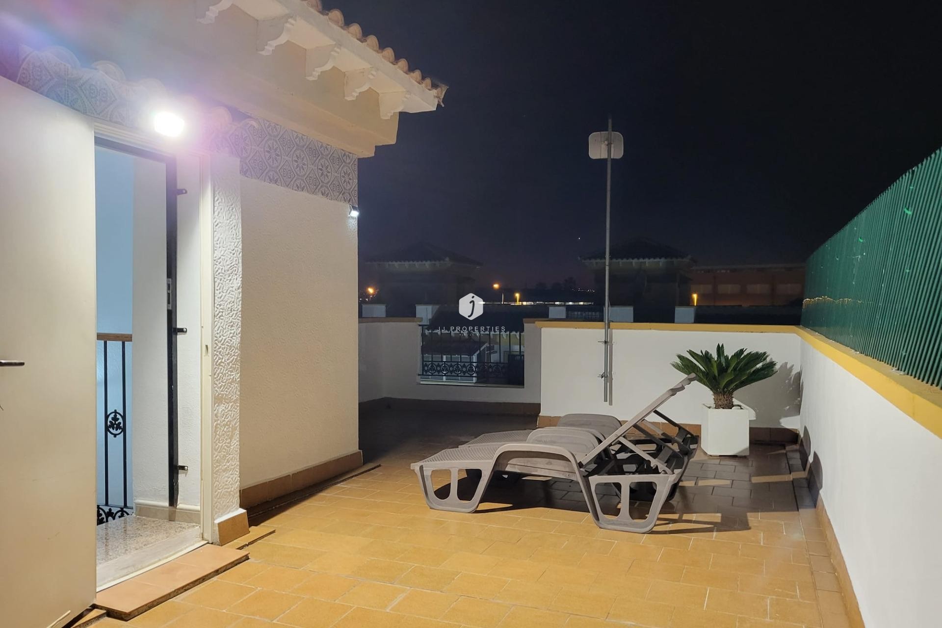 Resale - Chalet -
Torrevieja - Carrefour