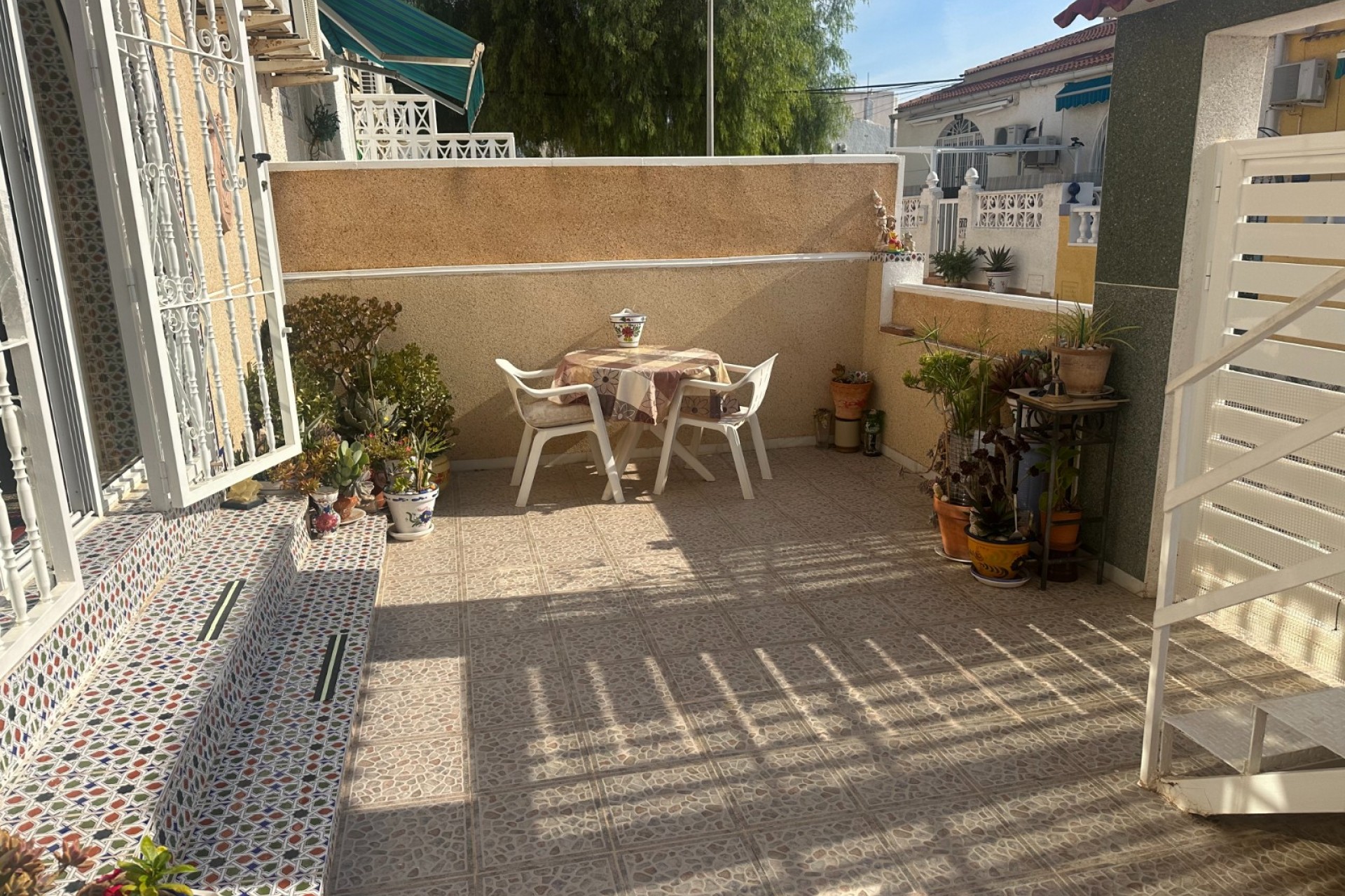 Resale - Chalet -
Torrevieja - Costa Blanca