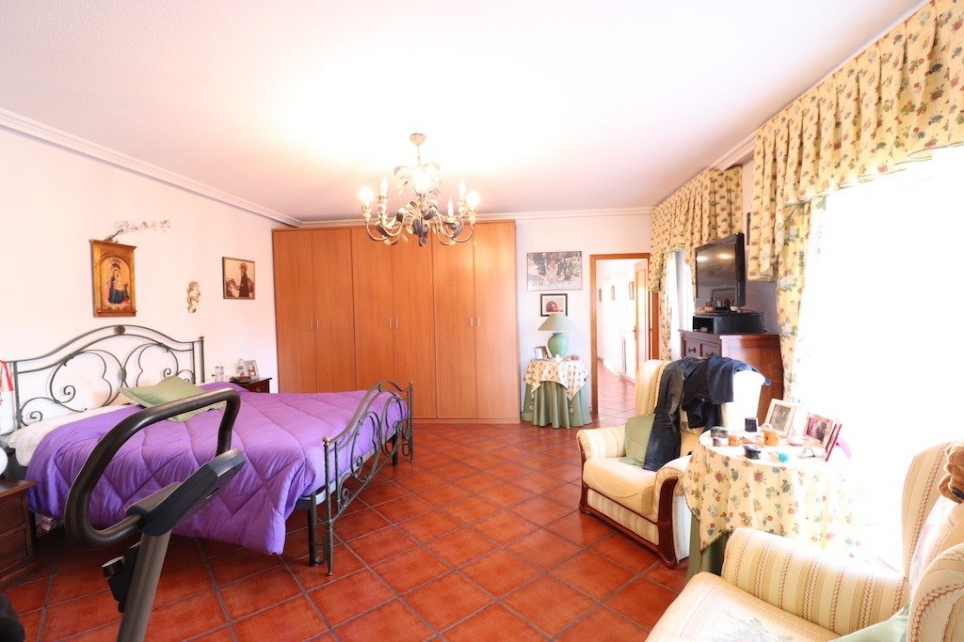 Resale - Chalet -
Torrevieja - Costa Blanca