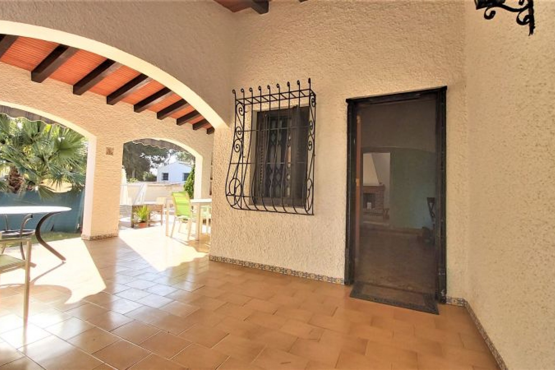 Resale - Chalet -
Torrevieja - Costa Blanca