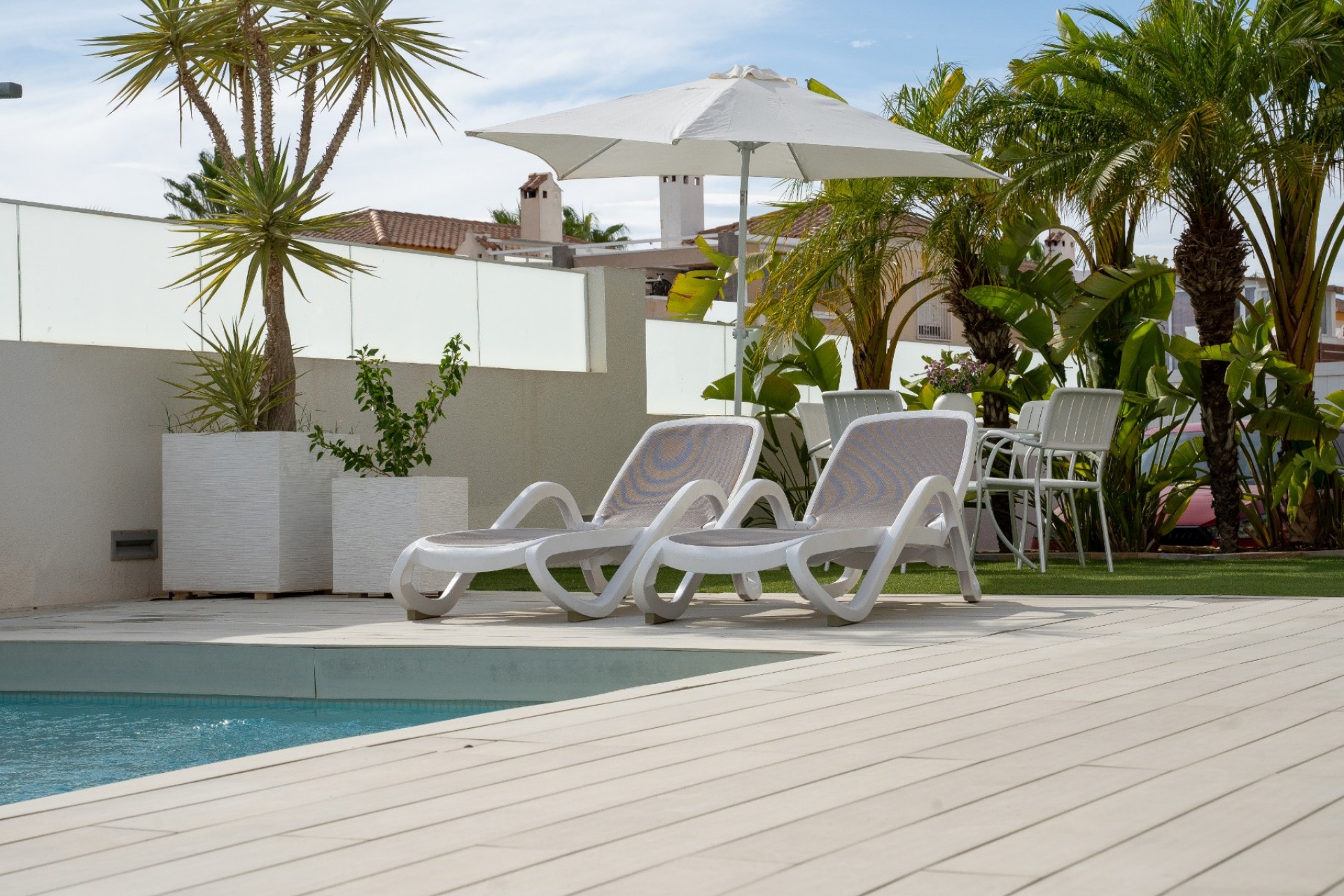 Resale - Chalet -
Torrevieja - Costa Blanca