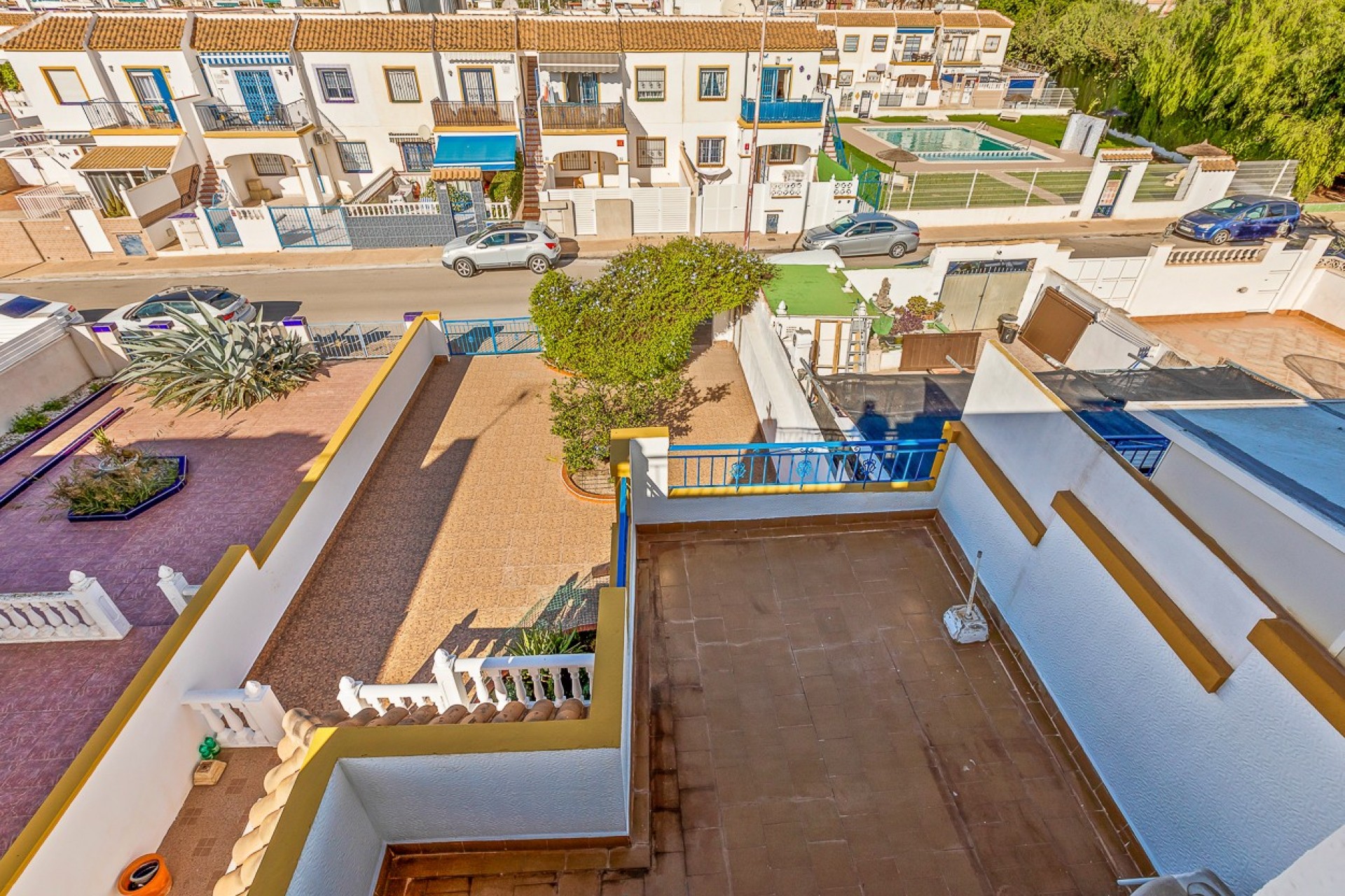 Resale - Chalet -
Torrevieja - Costa Blanca