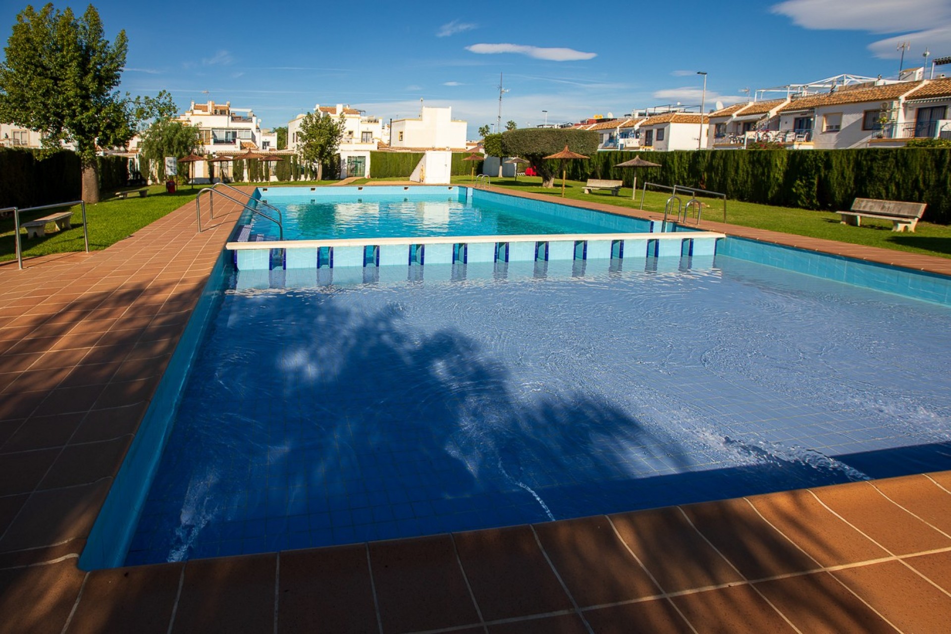 Resale - Chalet -
Torrevieja - Costa Blanca