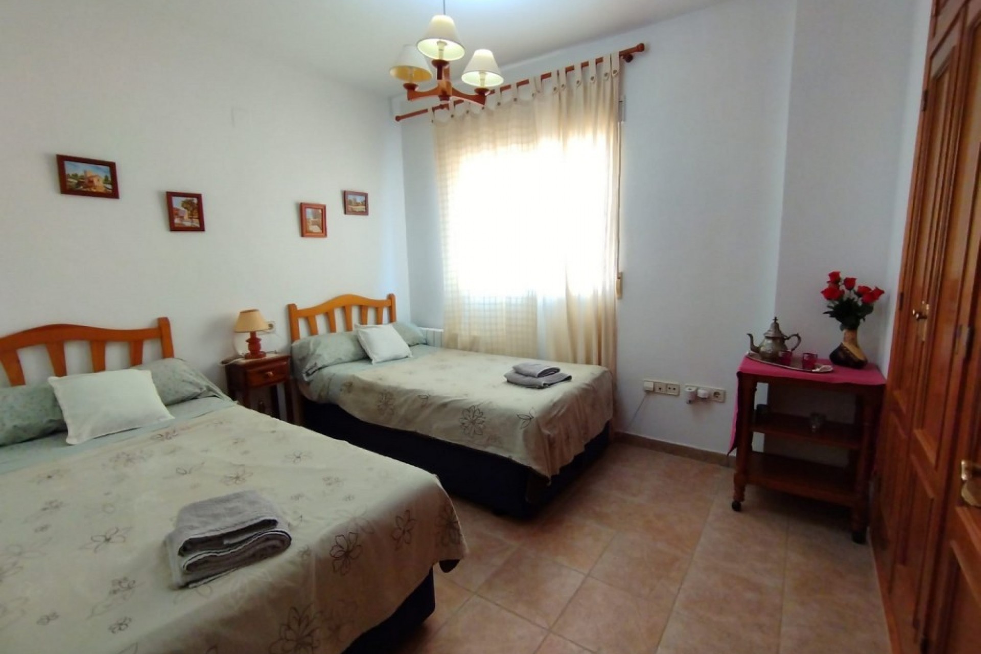 Resale - Chalet -
Torrevieja - Costa Blanca