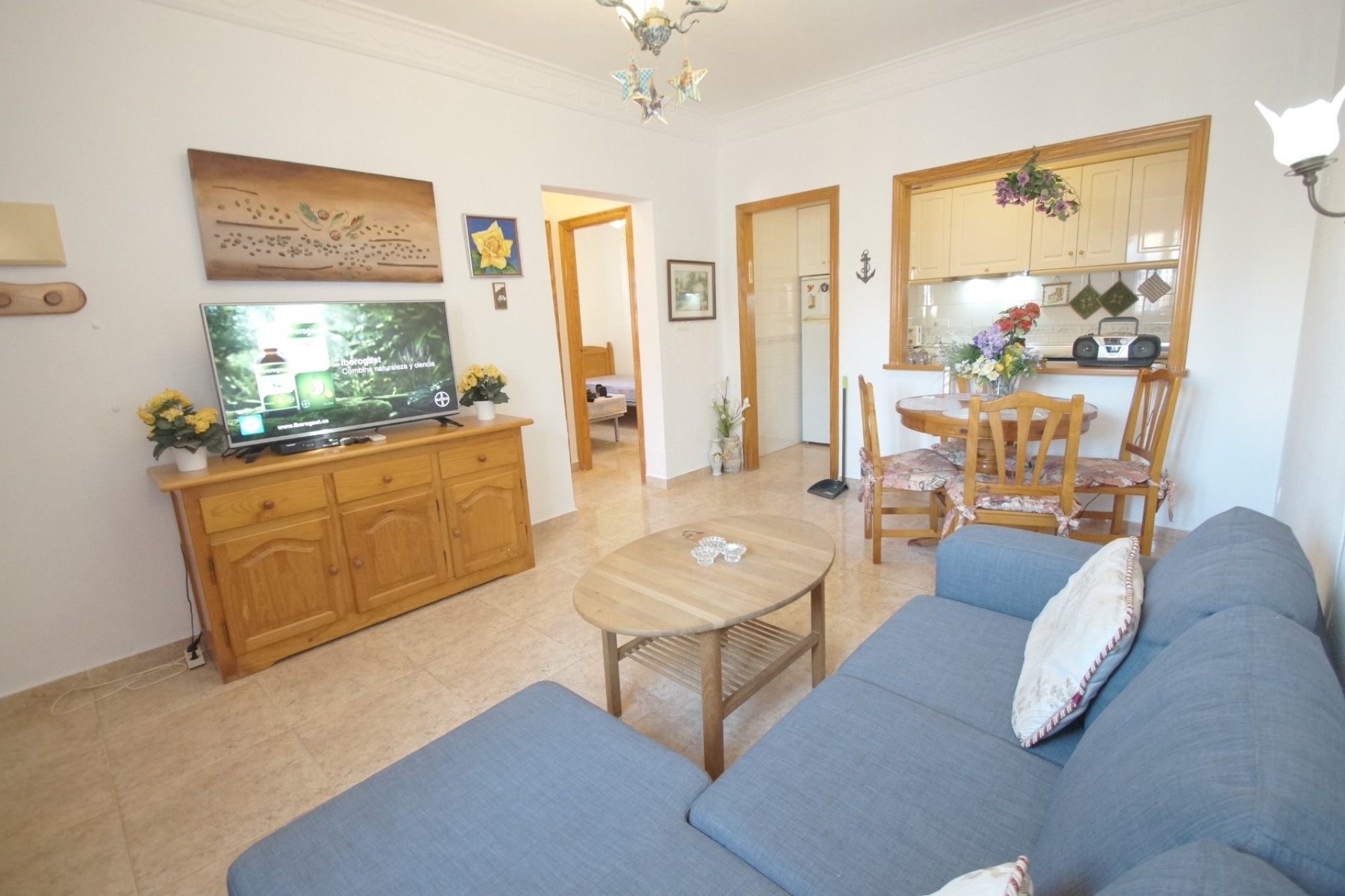 Resale - Chalet -
Torrevieja - Costa Blanca