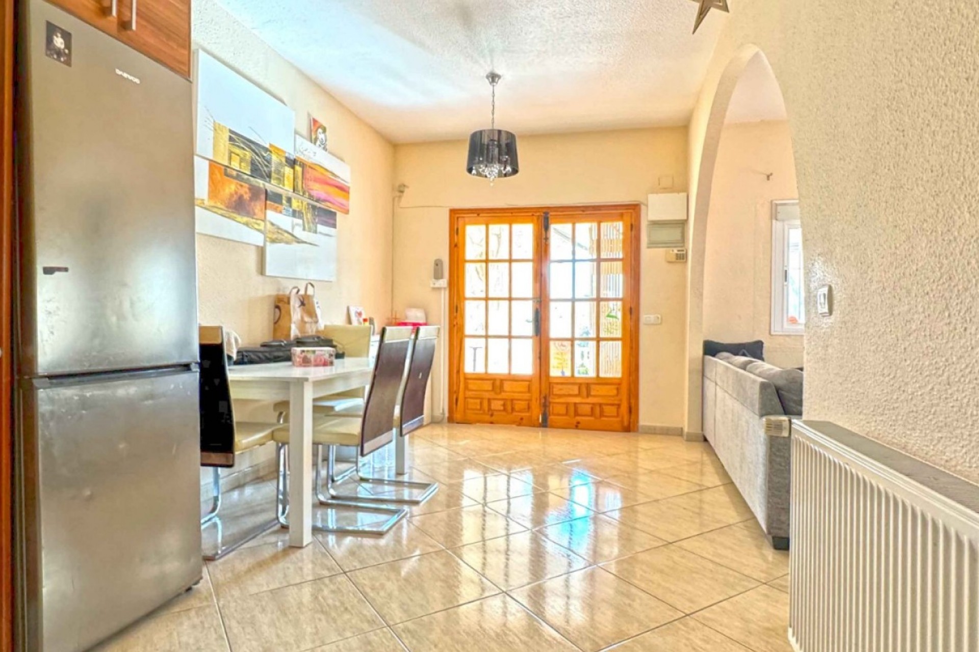 Resale - Chalet -
Torrevieja - Costa Blanca