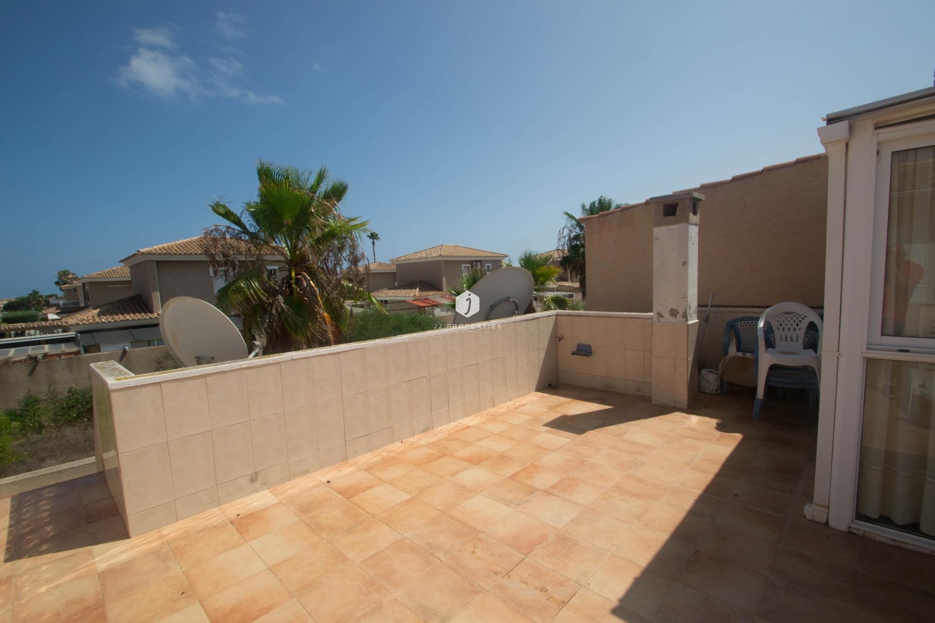 Resale - Chalet -
Torrevieja - Costa Blanca