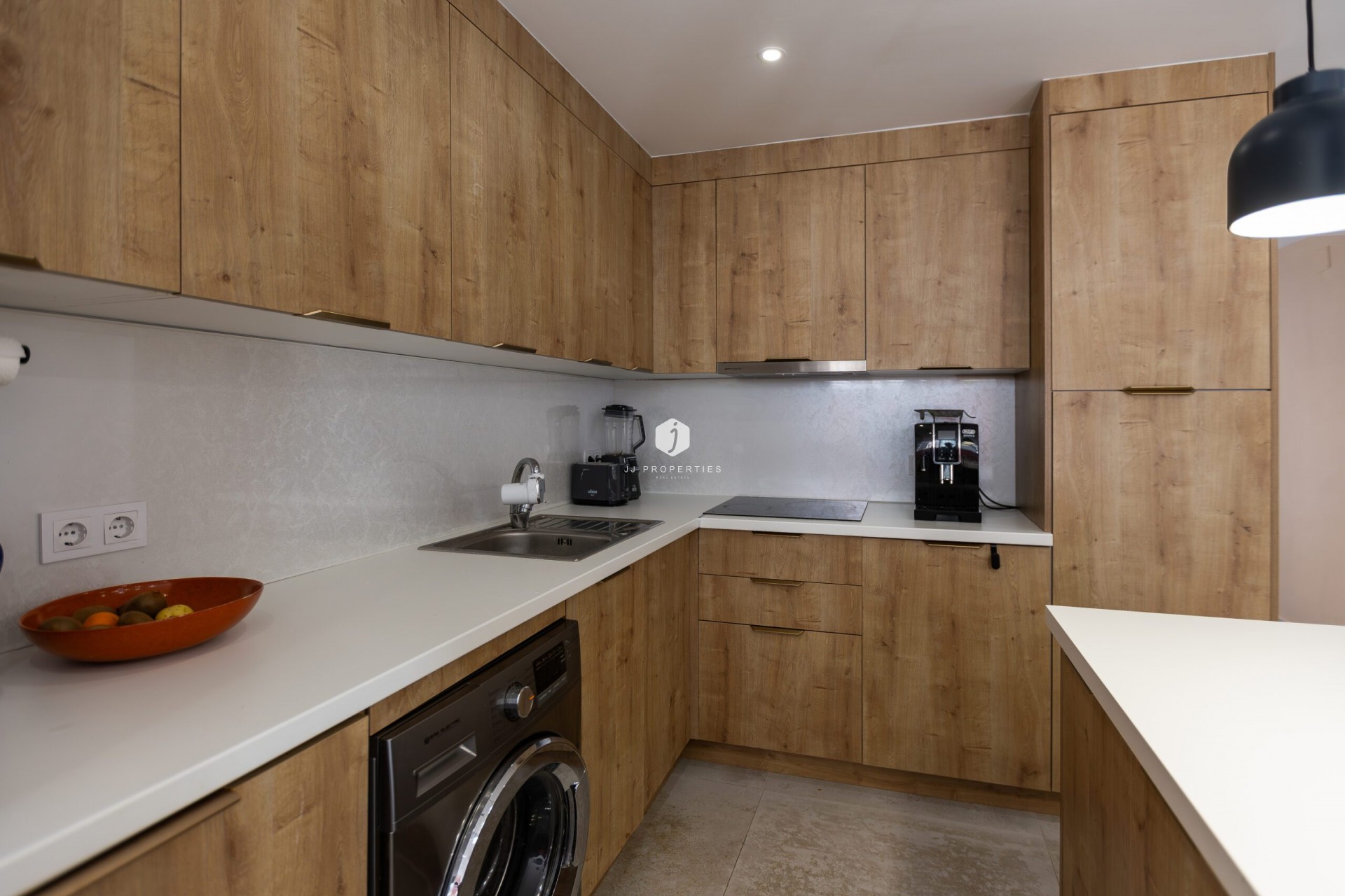 Resale - Chalet -
Torrevieja - Costa Blanca