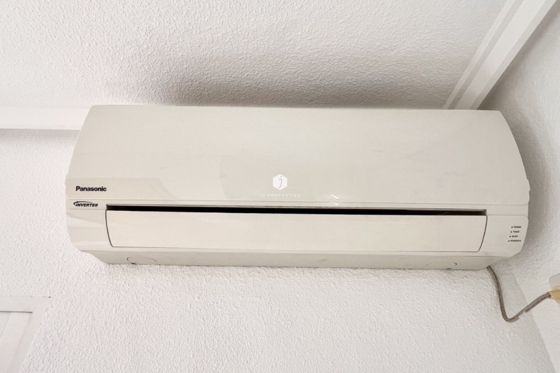 Resale - Chalet -
Torrevieja - Costa Blanca