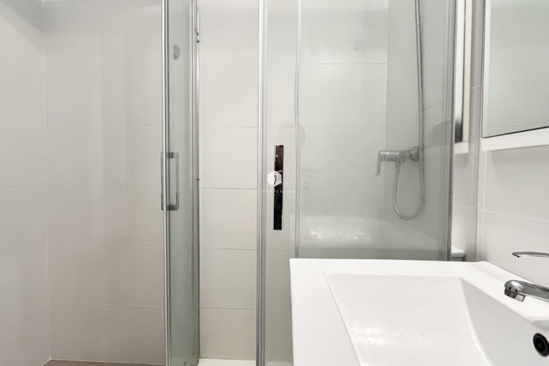 Resale - Chalet -
Torrevieja - Costa Blanca