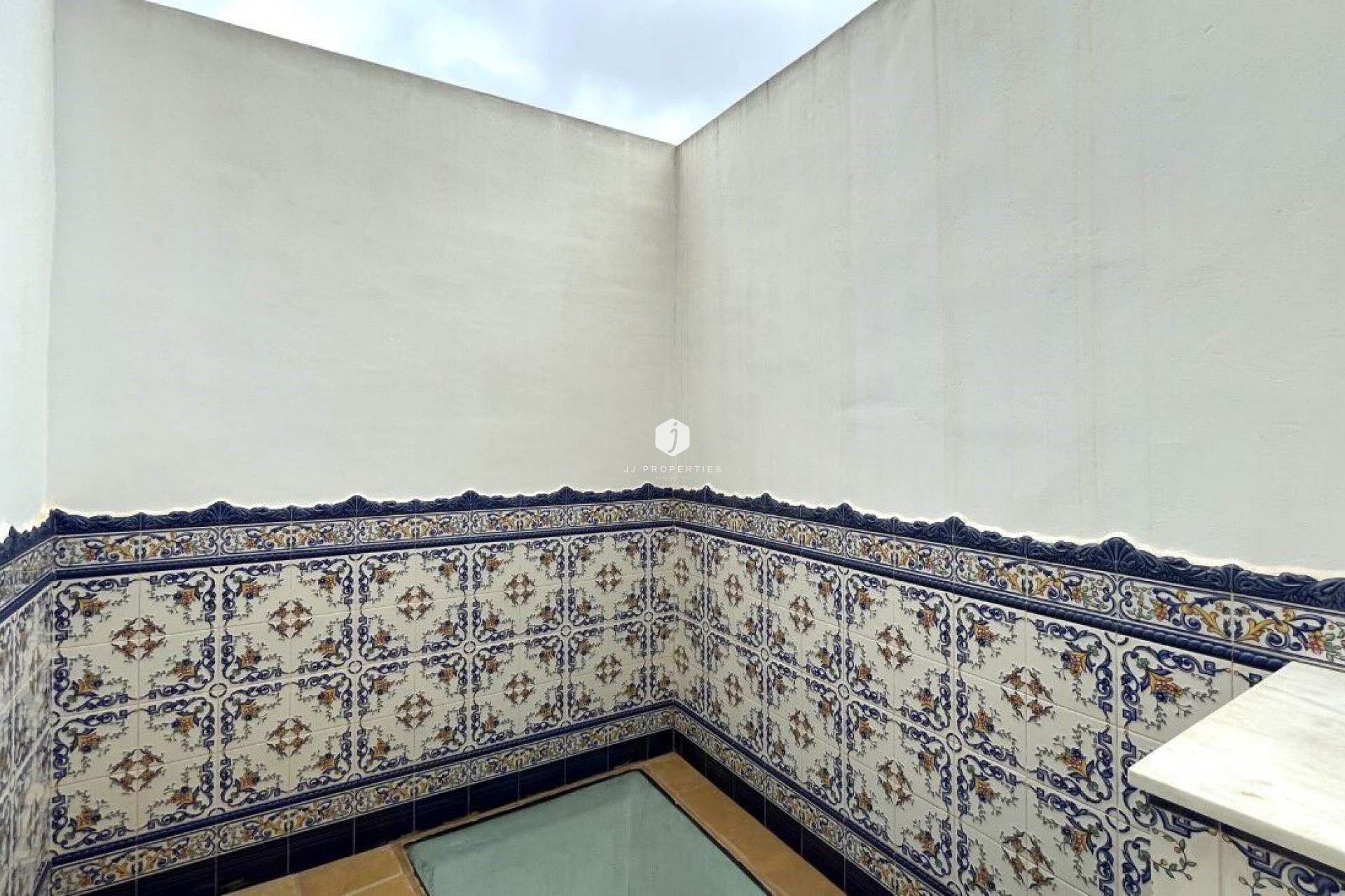 Resale - Chalet -
Torrevieja - Costa Blanca