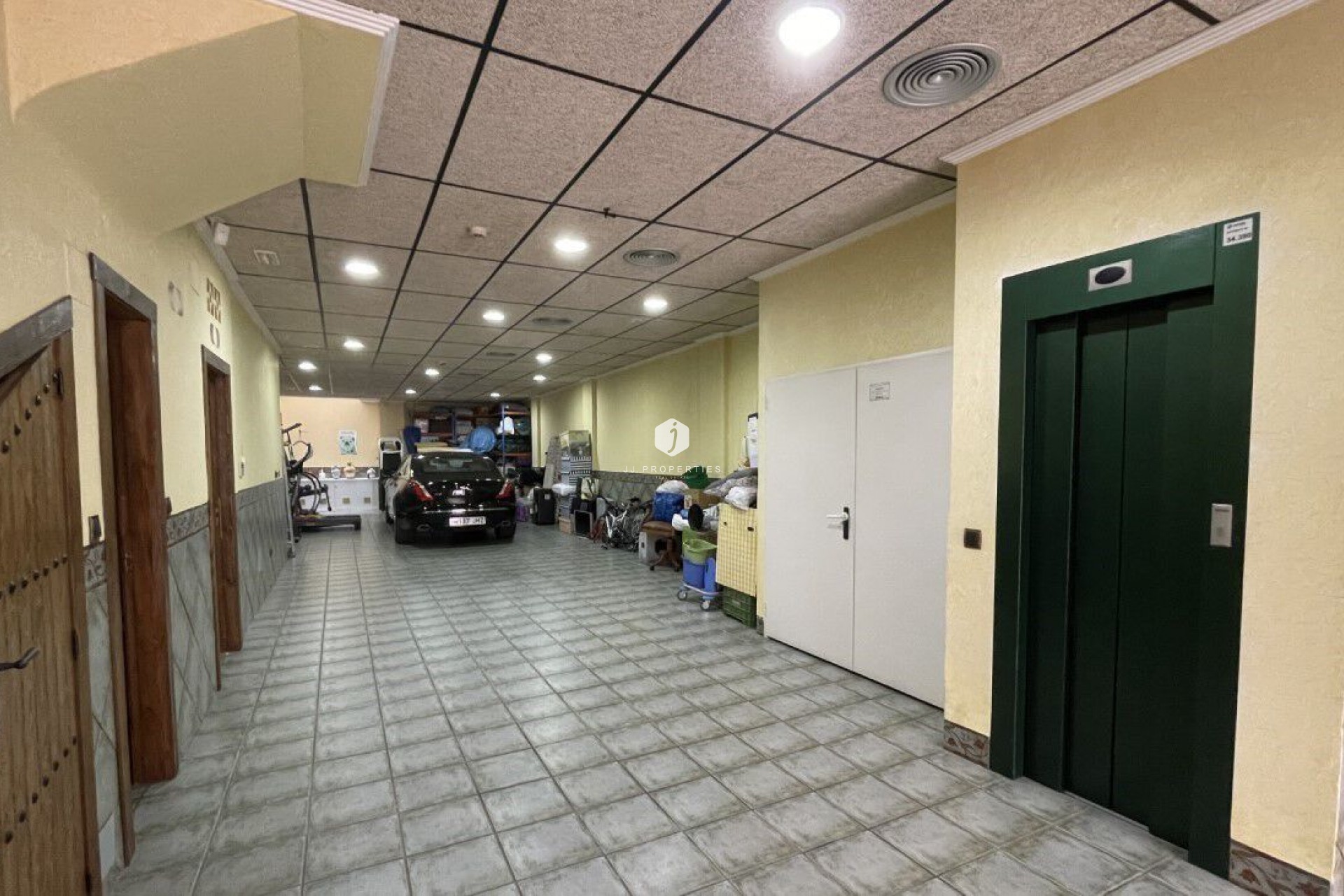 Resale - Chalet -
Torrevieja - Costa Blanca