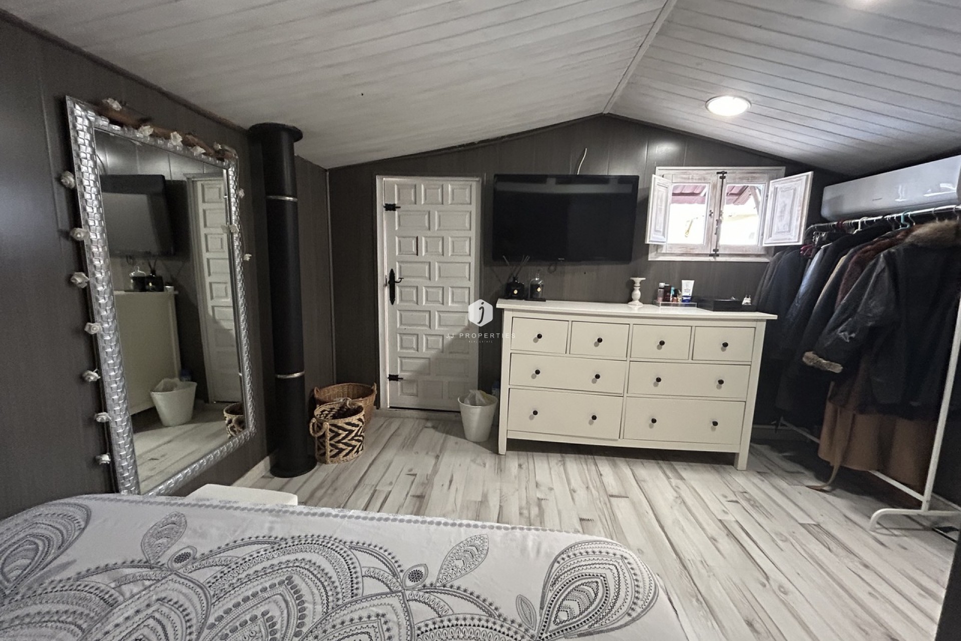 Resale - Chalet -
Torrevieja - Costa Blanca