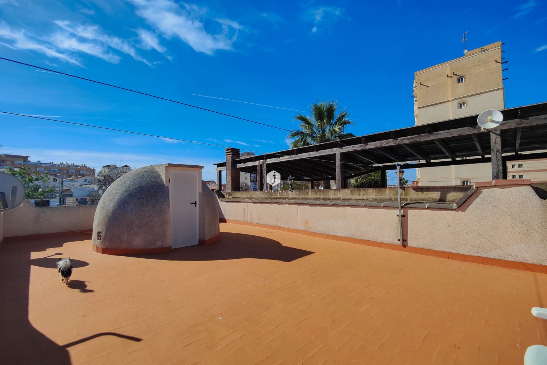 Resale - Chalet -
Torrevieja - Costa Blanca