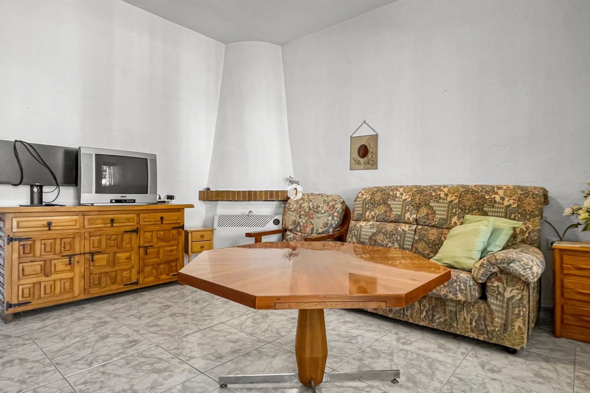 Resale - Chalet -
Torrevieja - Costa Blanca