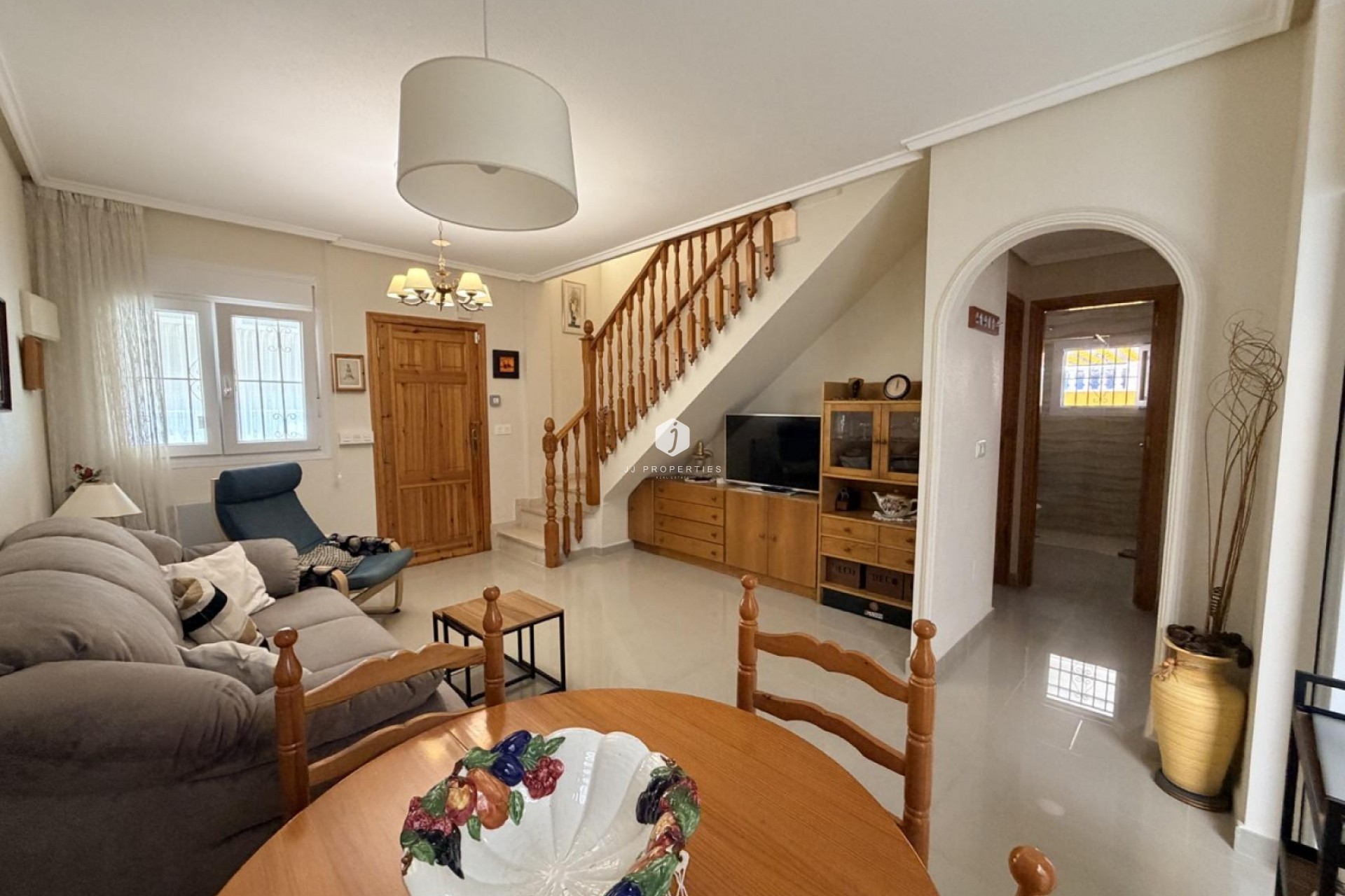 Resale - Chalet -
Torrevieja - Costa Blanca