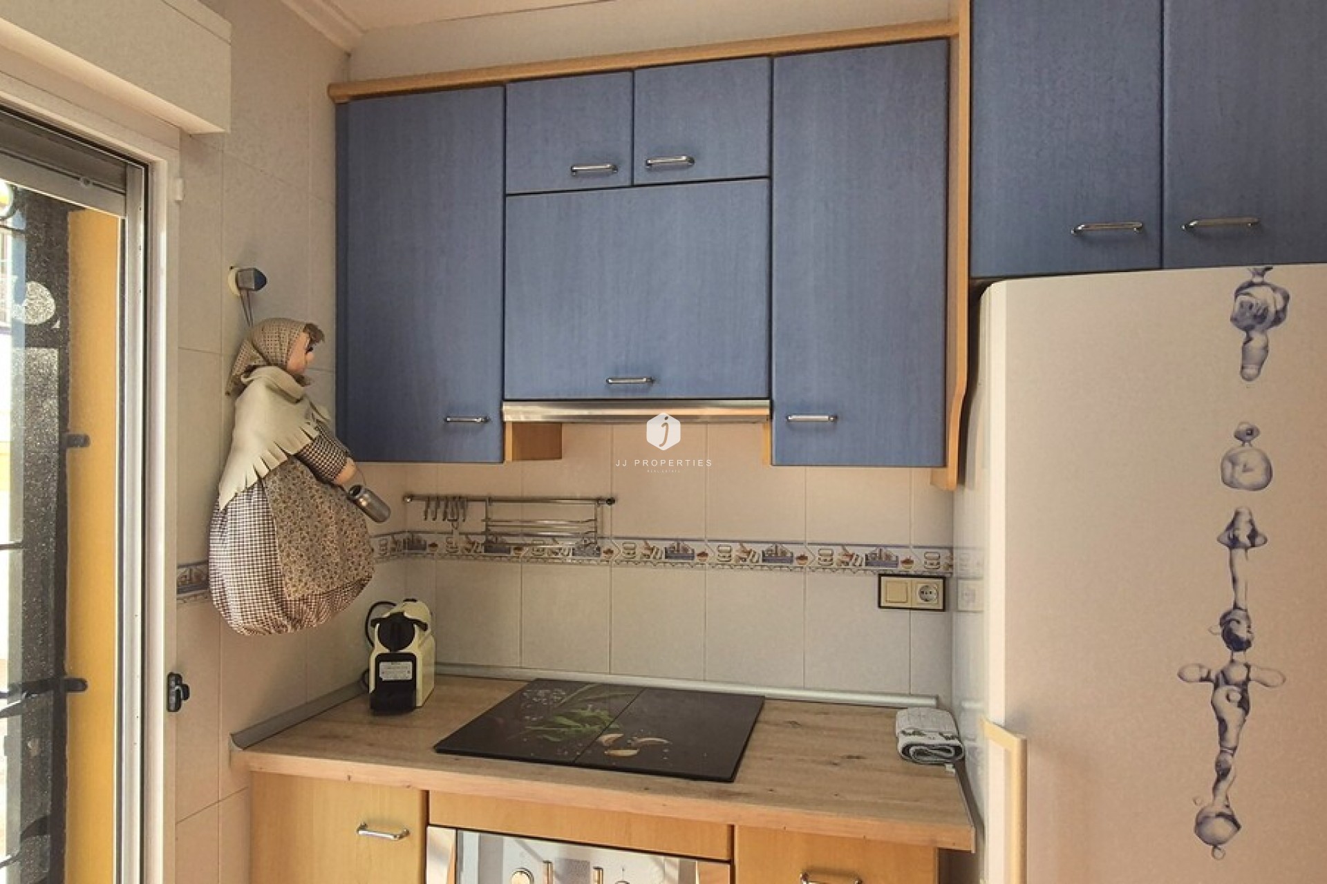 Resale - Chalet -
Torrevieja - Costa Blanca