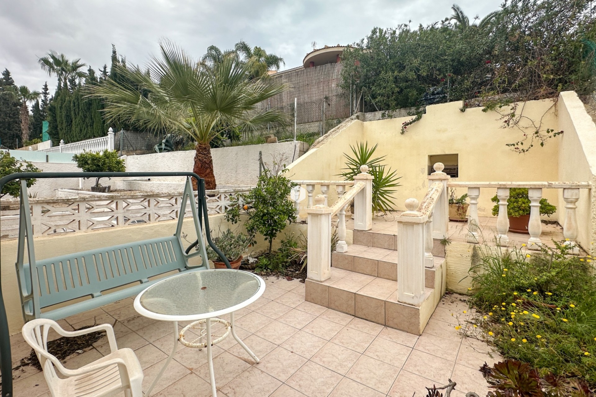 Resale - Chalet -
Torrevieja - Costa Blanca