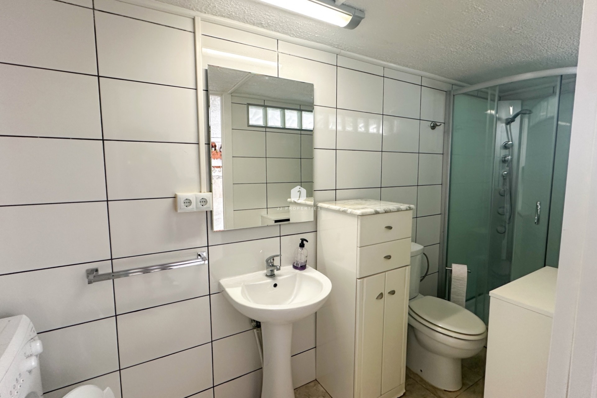 Resale - Chalet -
Torrevieja - Costa Blanca