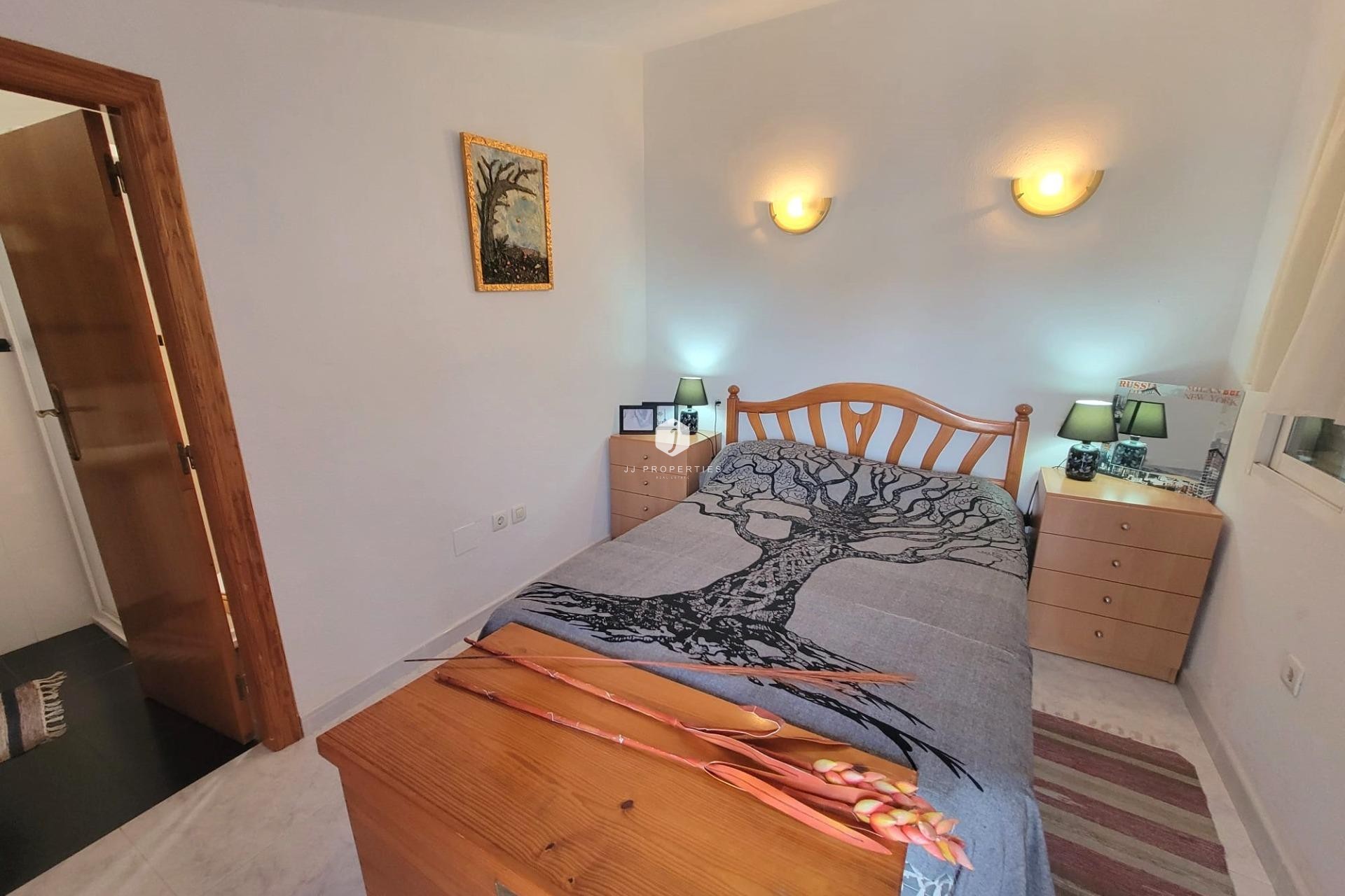 Resale - Chalet -
Torrevieja - El chaparral