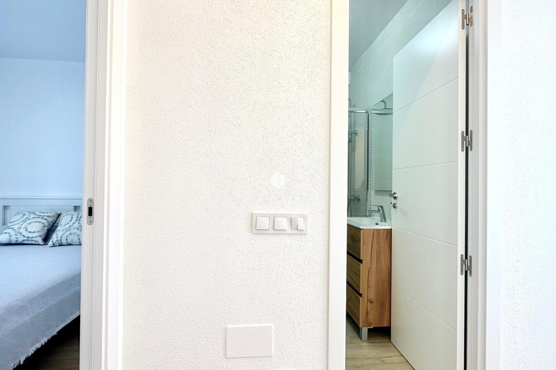 Resale - Chalet -
Torrevieja - Estacion de autobuses