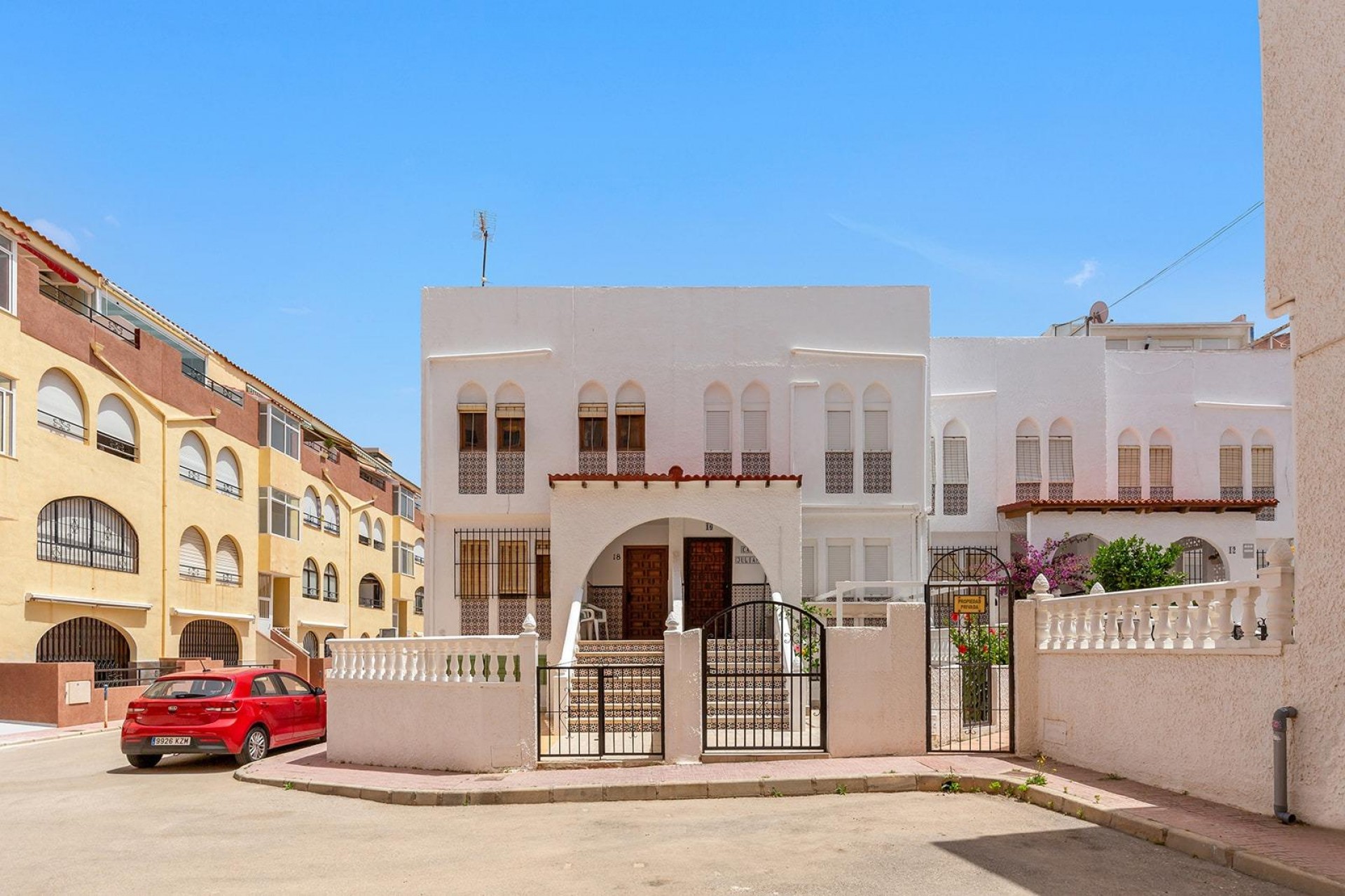 Resale - Chalet -
Torrevieja - La Mata Pueblo