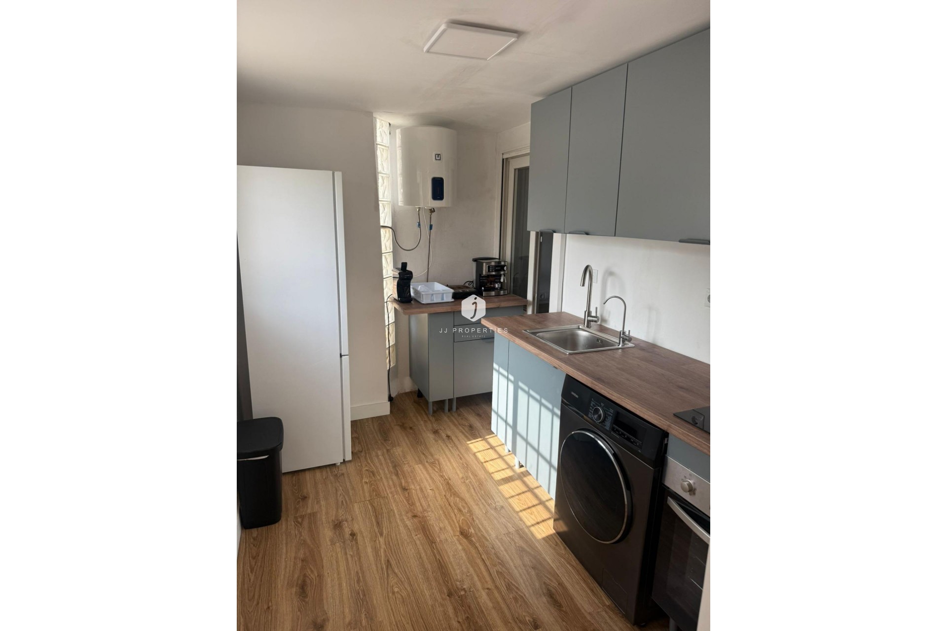 Resale - Chalet -
Torrevieja - La Siesta - El Salado - Torreta