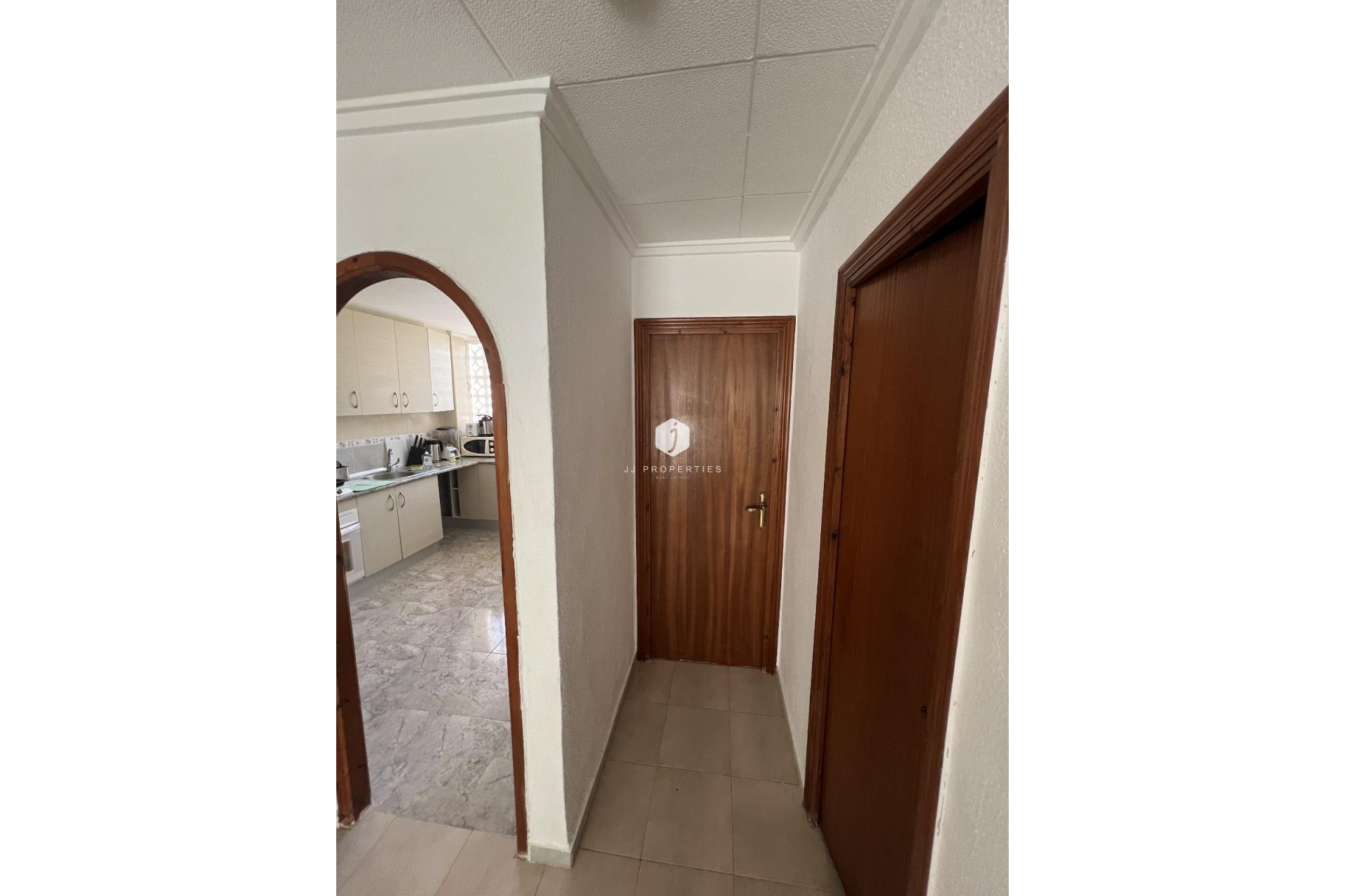 Resale - Chalet -
Torrevieja - La Siesta - El Salado - Torreta