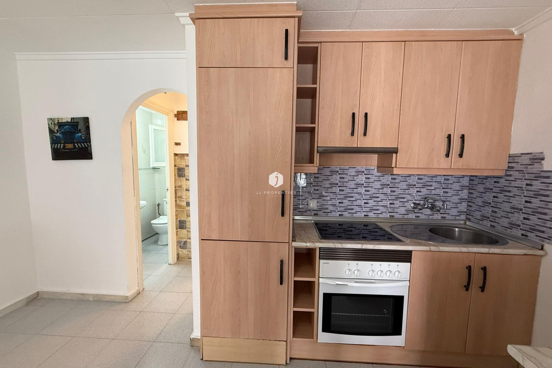 Resale - Chalet -
Torrevieja - La Siesta - El Salado - Torreta