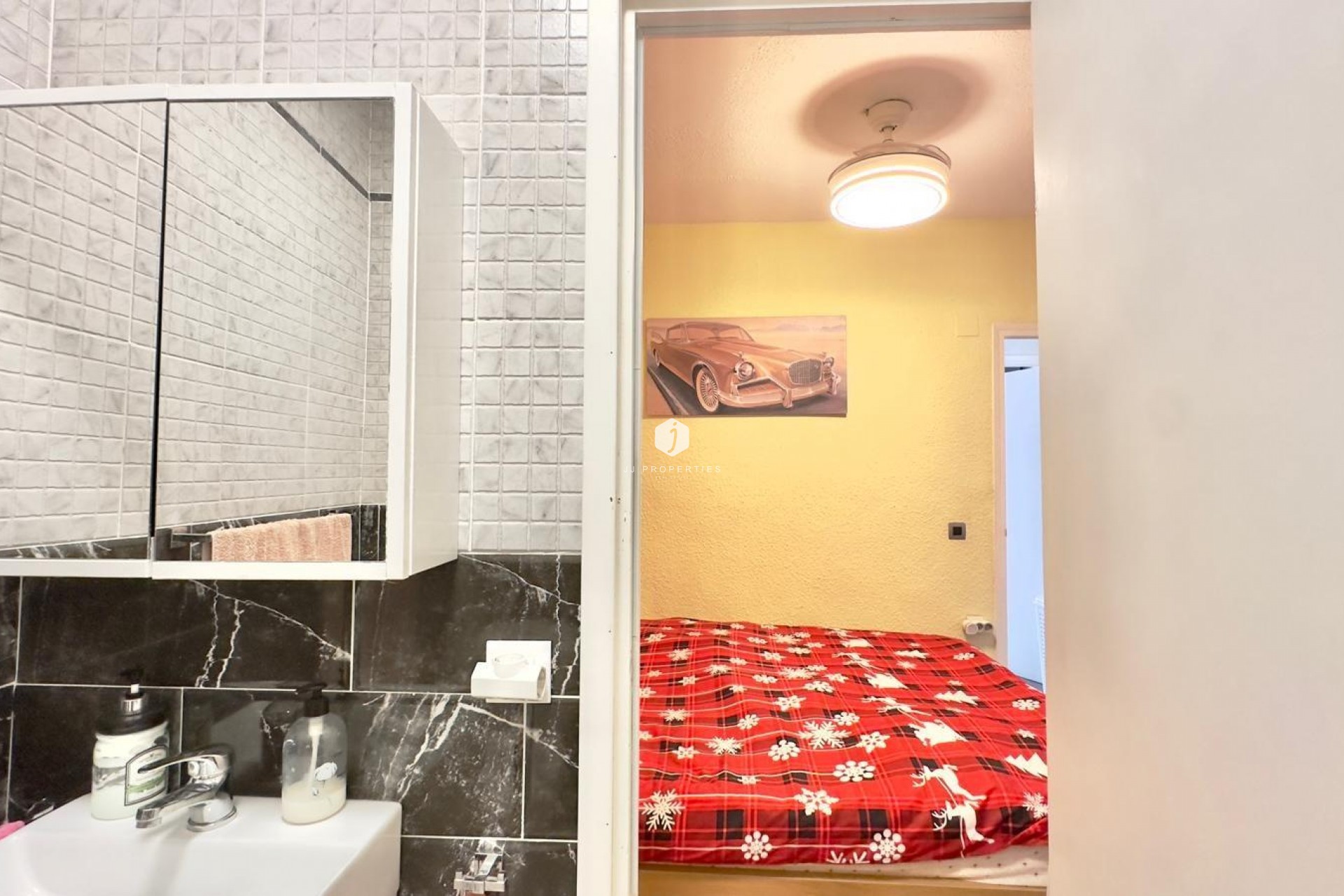 Resale - Chalet -
Torrevieja - La Siesta - El Salado - Torreta