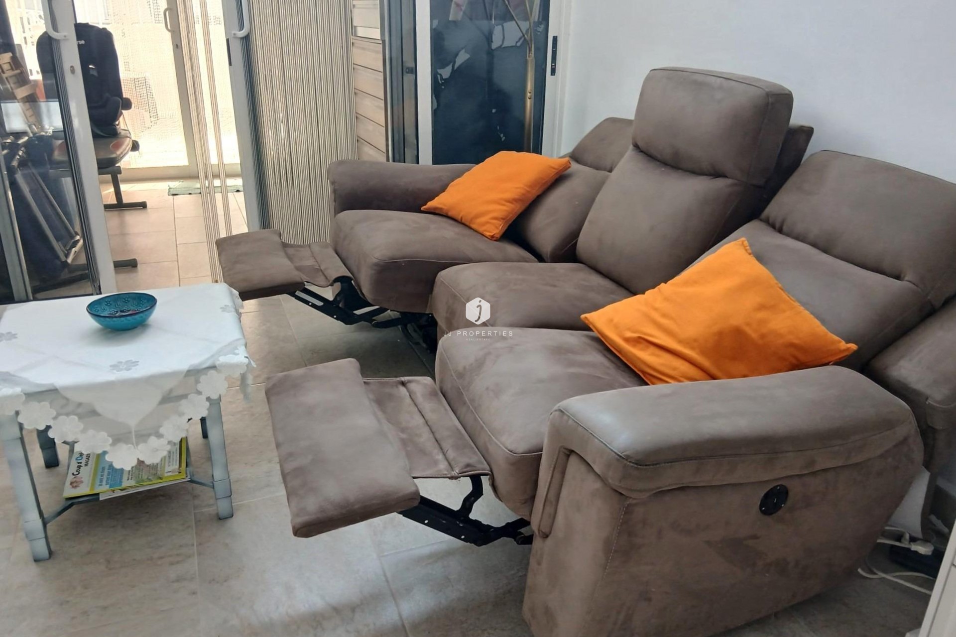 Resale - Chalet -
Torrevieja - La Siesta - El Salado - Torreta