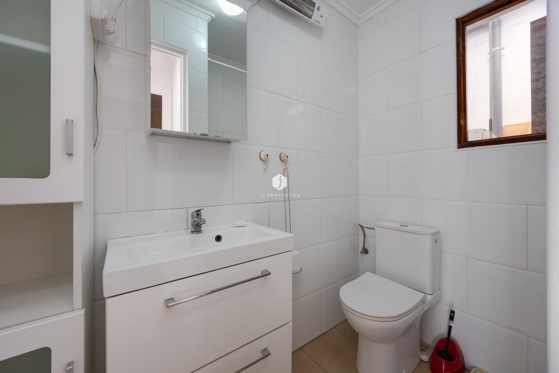 Resale - Chalet -
Torrevieja - La Siesta - El Salado - Torreta