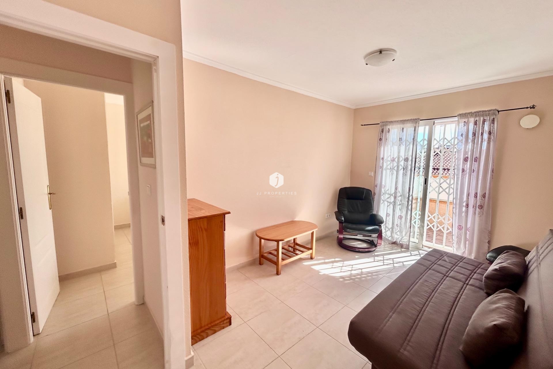 Resale - Chalet -
Torrevieja - La Siesta - El Salado - Torreta