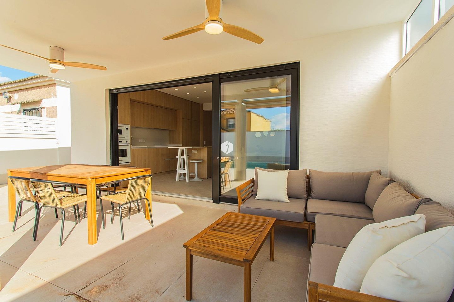 Resale - Chalet -
Torrevieja - La siesta