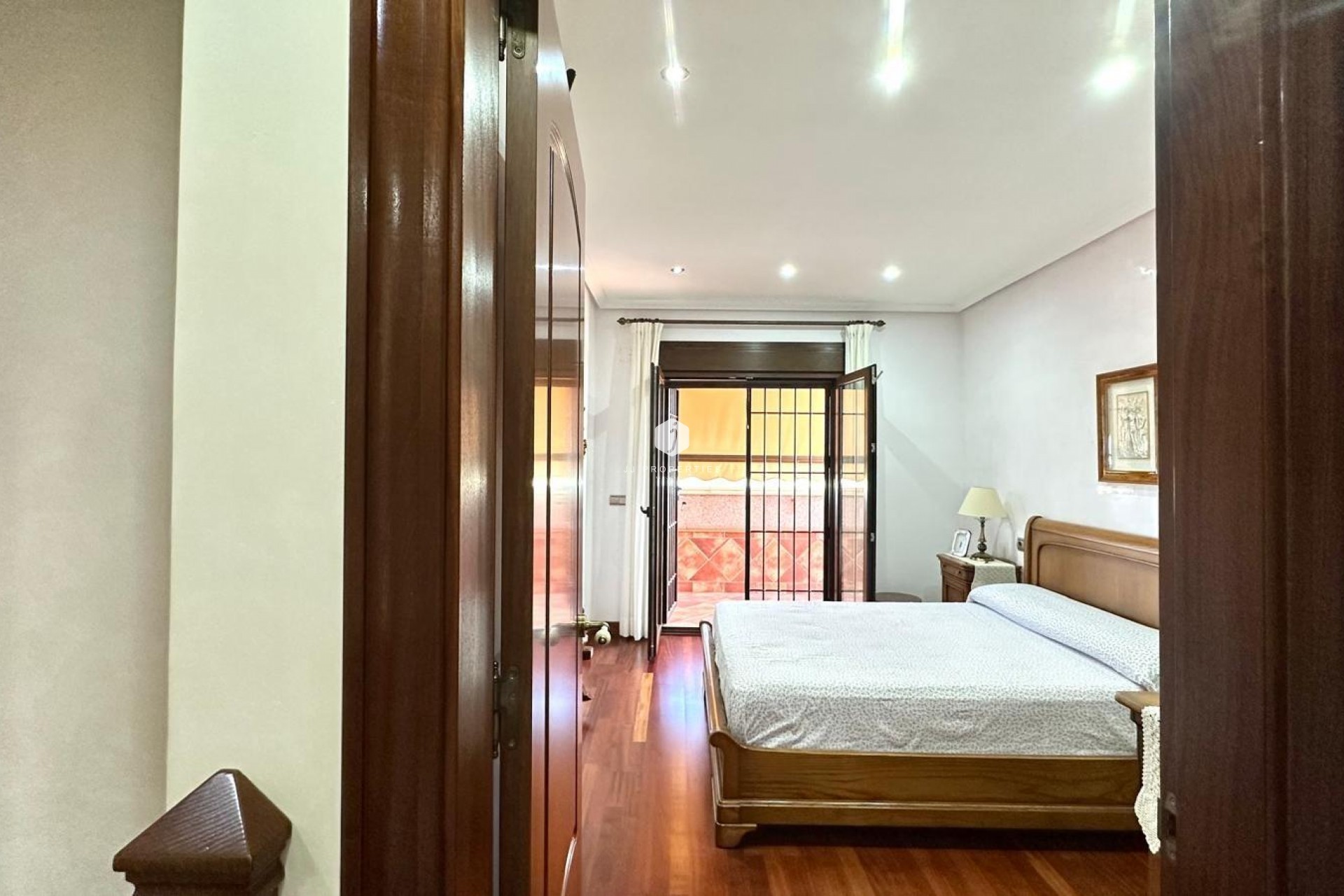 Resale - Chalet -
Torrevieja - La siesta