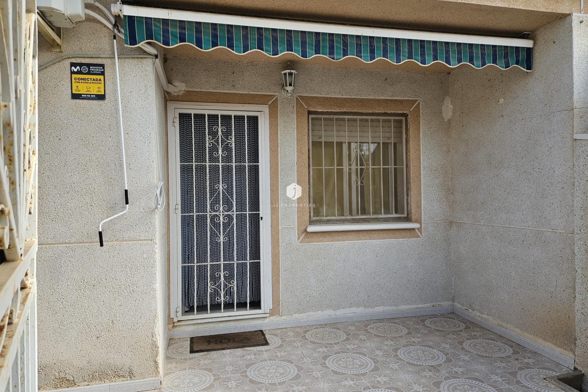 Resale - Chalet -
Torrevieja - Los Balcones - Los Altos del Edén