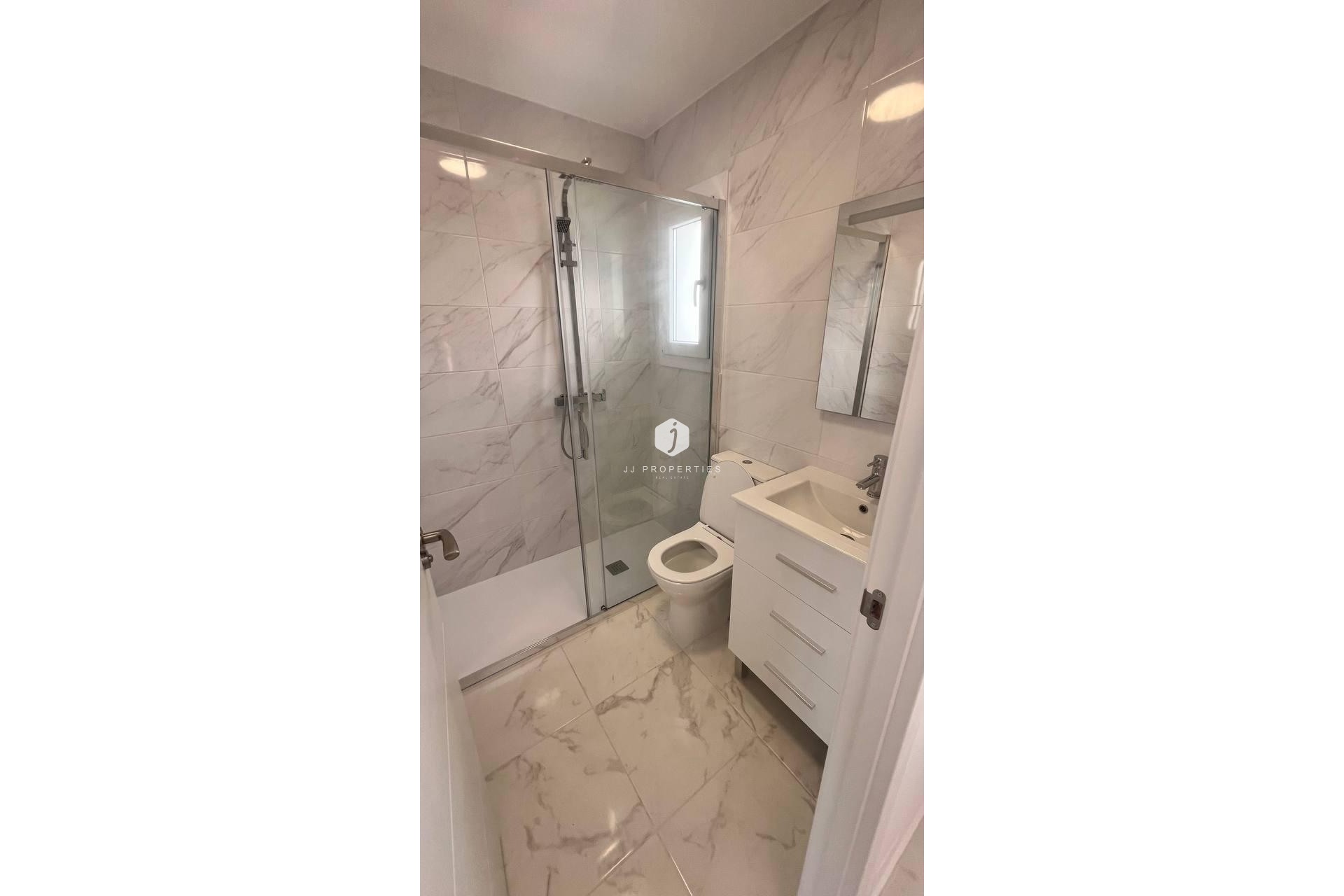 Resale - Chalet -
Torrevieja - Los Balcones - Los Altos del Edén